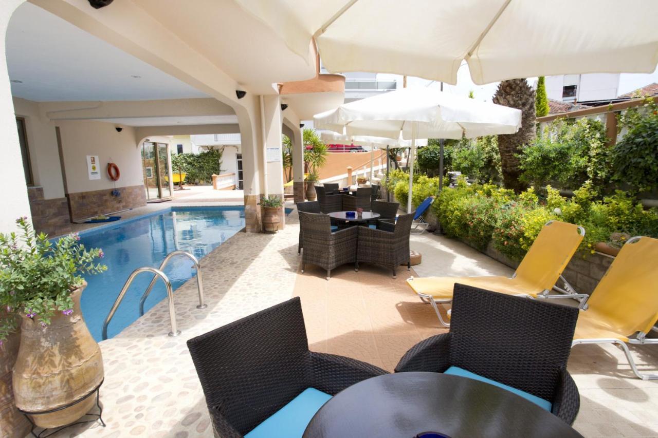 Garden Aparthotel 3*