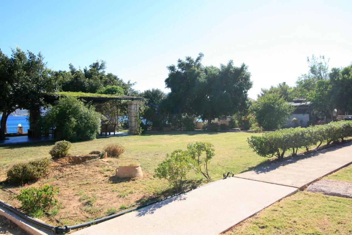 Seaside, Relaxing Family House With Playground! Lavrys 3