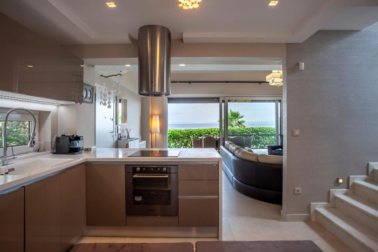 Seafront Luxury Almyra, Chalkidiki Villa