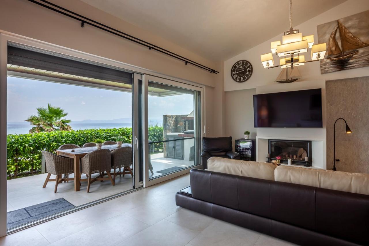 Villa Seafront Luxury Almyra, Chalkidiki Polychrono