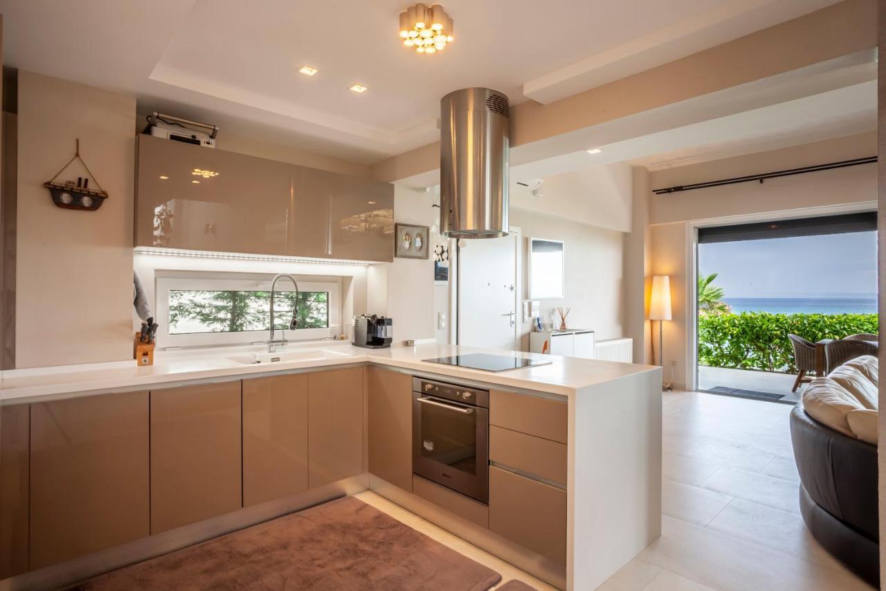 Villa Seafront Luxury Almyra, Chalkidiki *