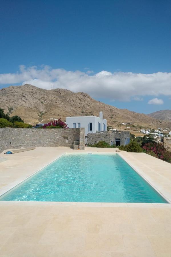 Serifos Stone A Villa *