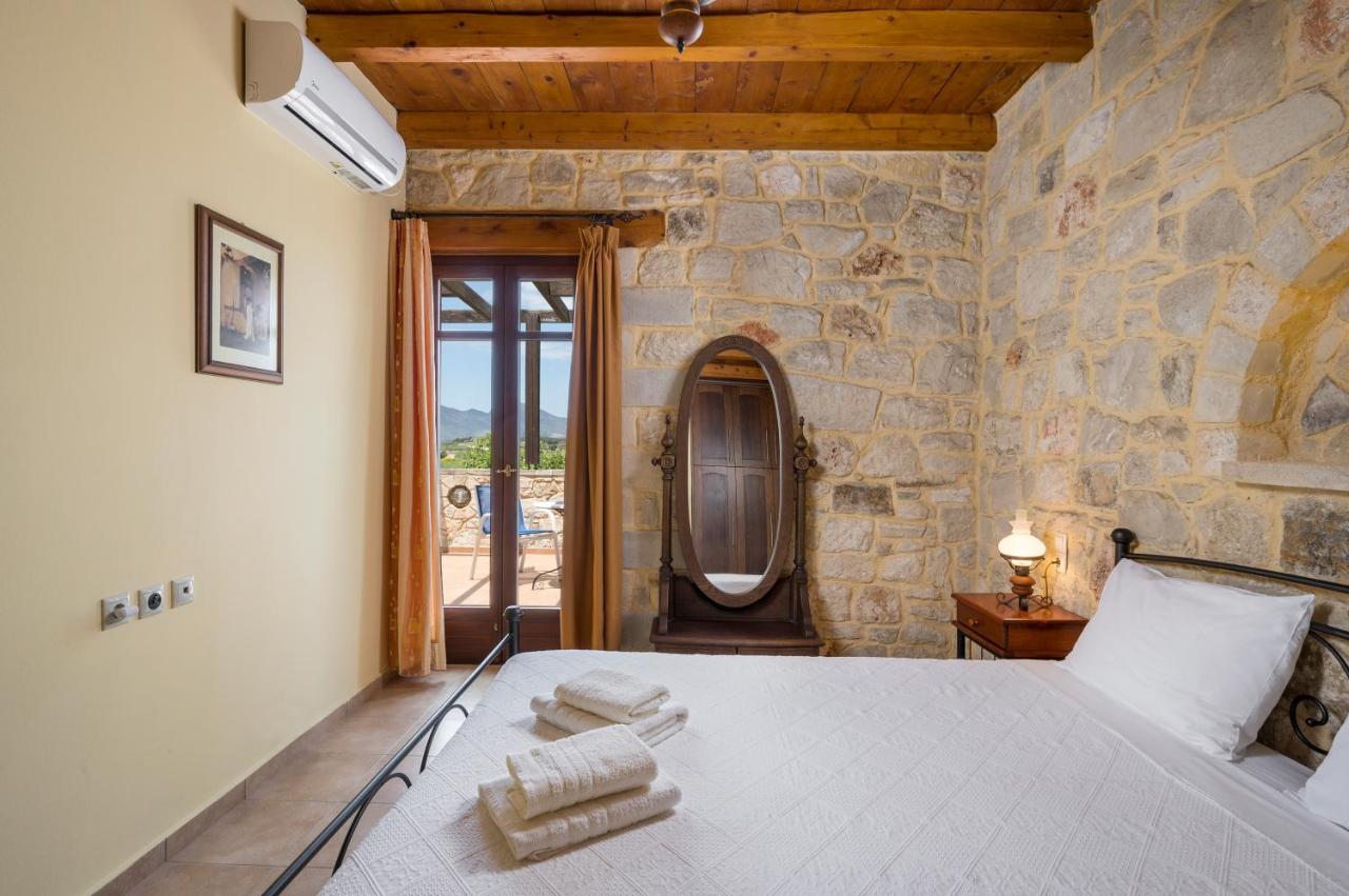 Villa Adam