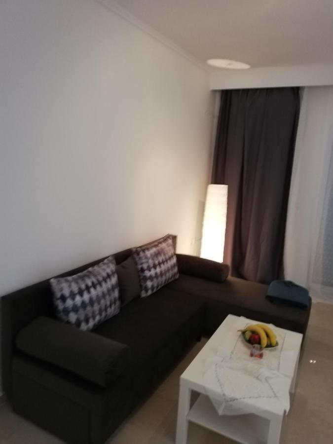 By The Sea, Thessaloniki Apartment *