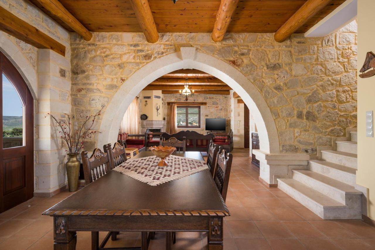 Villa Adam
