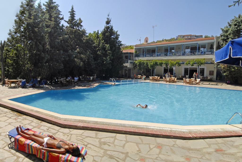 Hotel Trypiti 3*