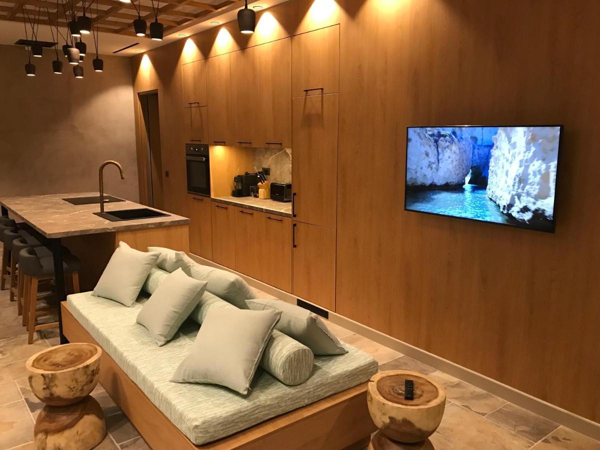 Kostantakis Pool House Apartment