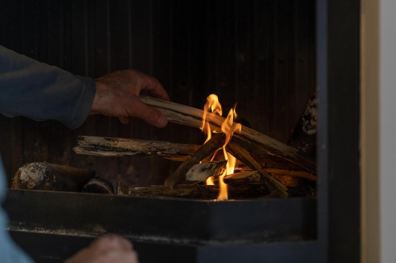 παραθαλάσσια με μπάρμπεκιου και τζακούζι *