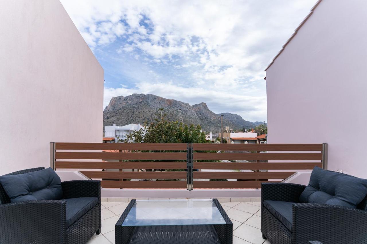 παραθαλάσσια με μπάρμπεκιου και τζακούζι Holiday home Stavros (Crete)