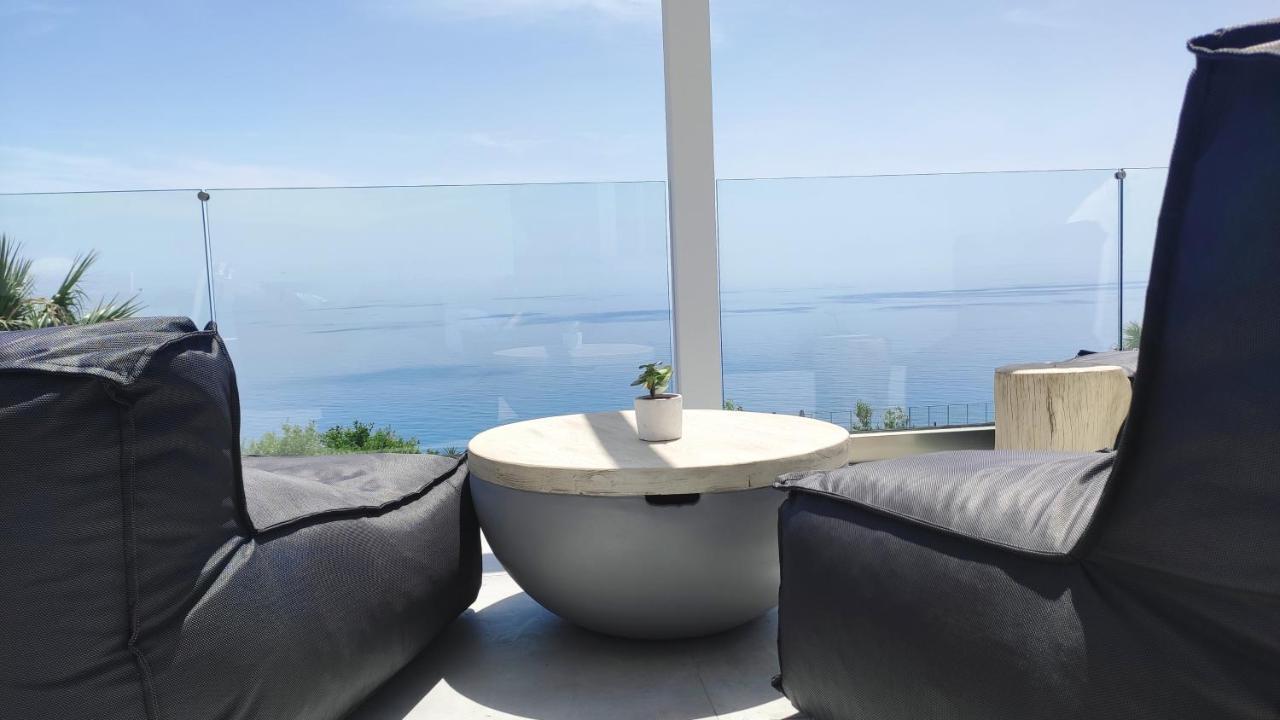Apartment Blue Paradise
