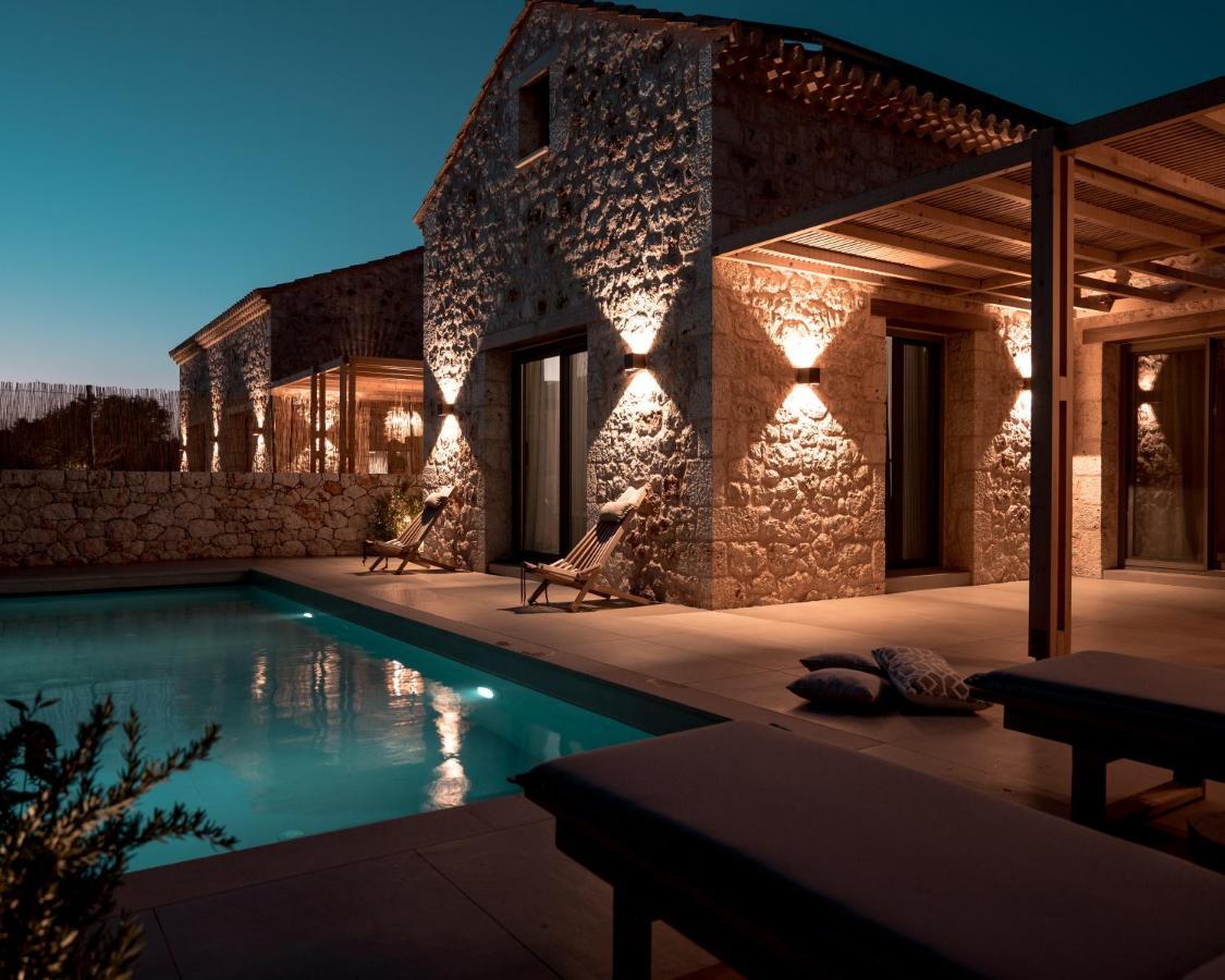 Papadria - Modern Luxury Near Kathisma