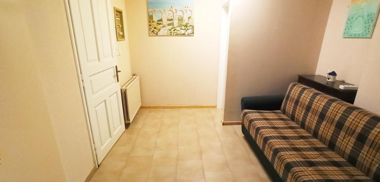 Spacious With Garden And Seaview