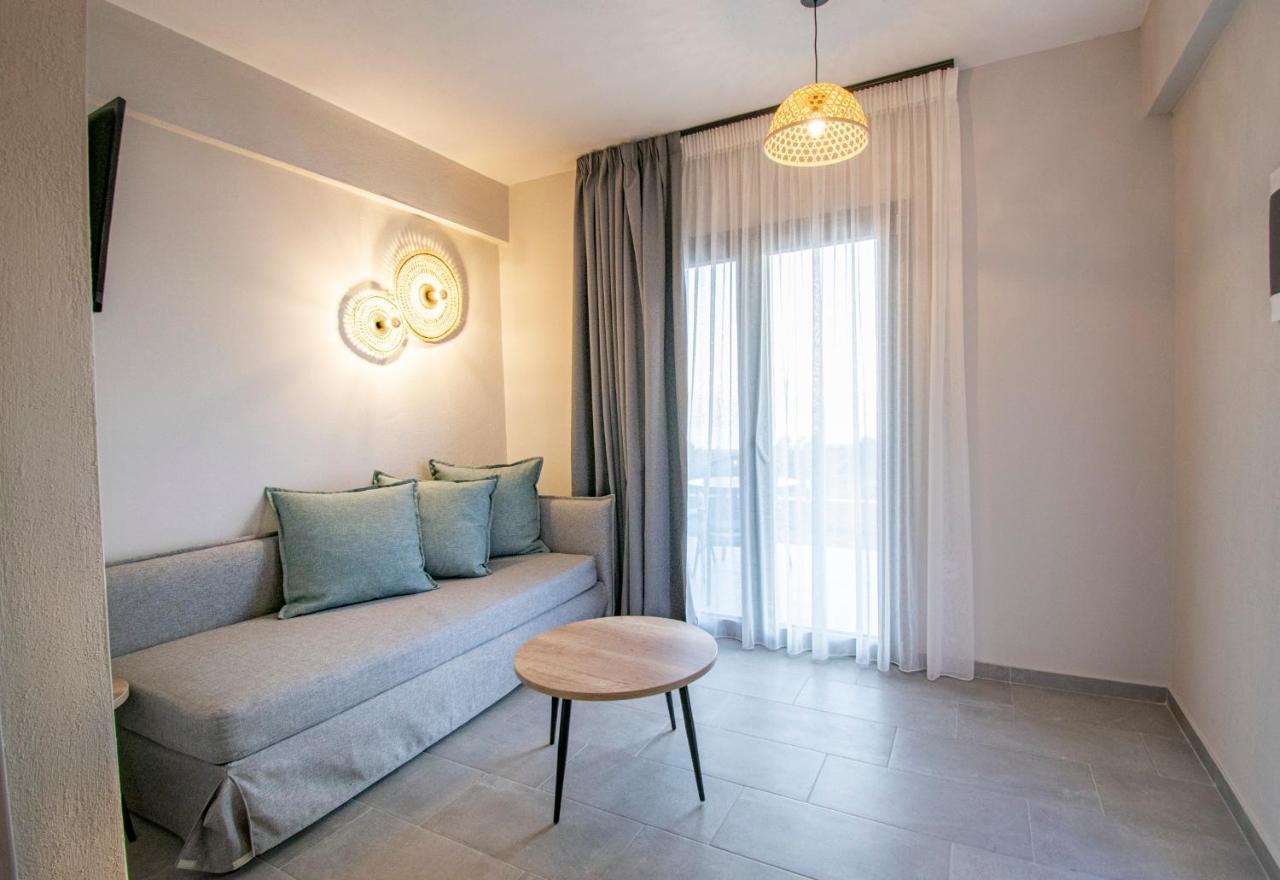 Aparthotel Heraclea Luxury Nea Iraklia