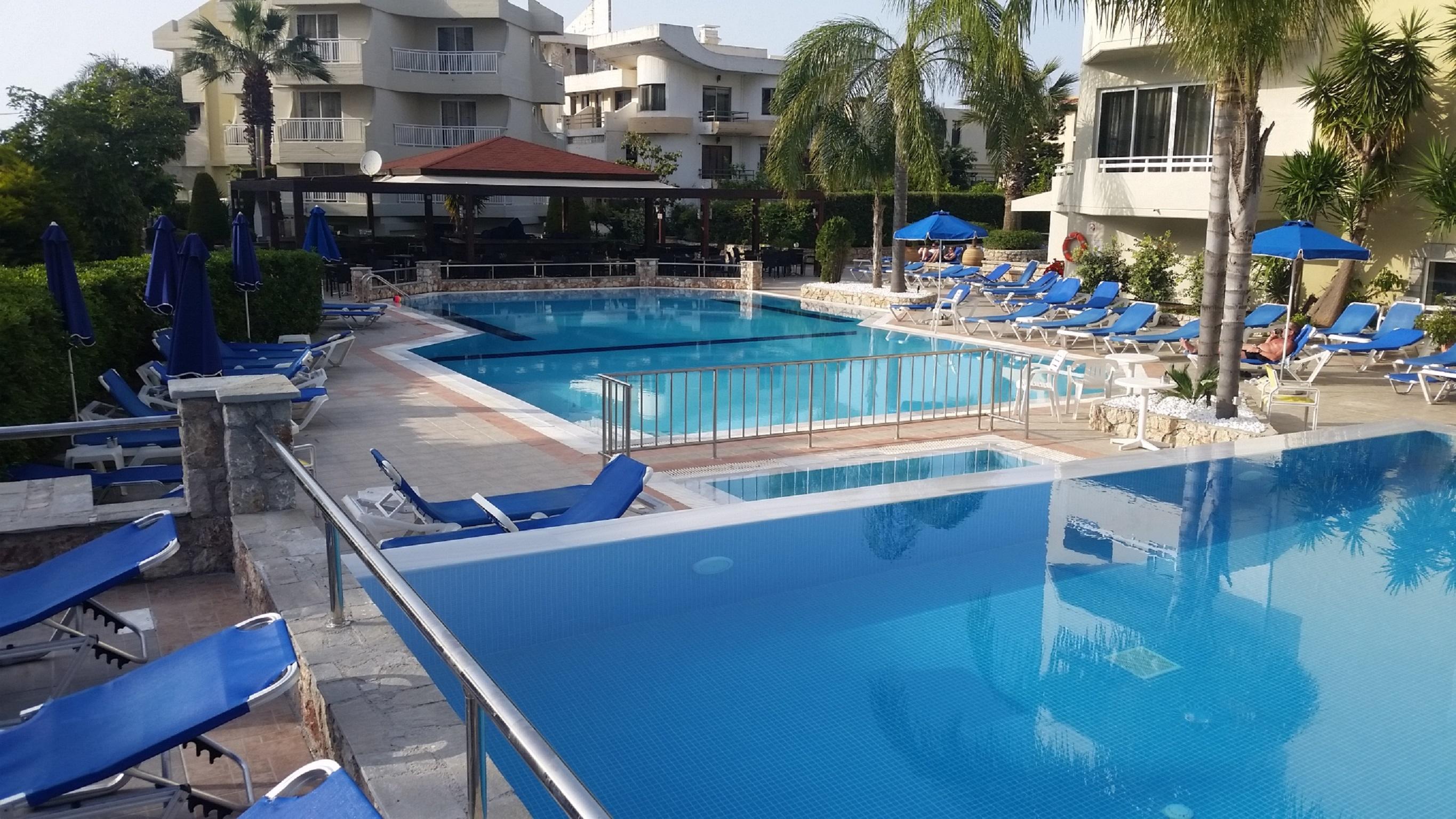 Aparthotel Poseidonia Ixia (Rhodes)