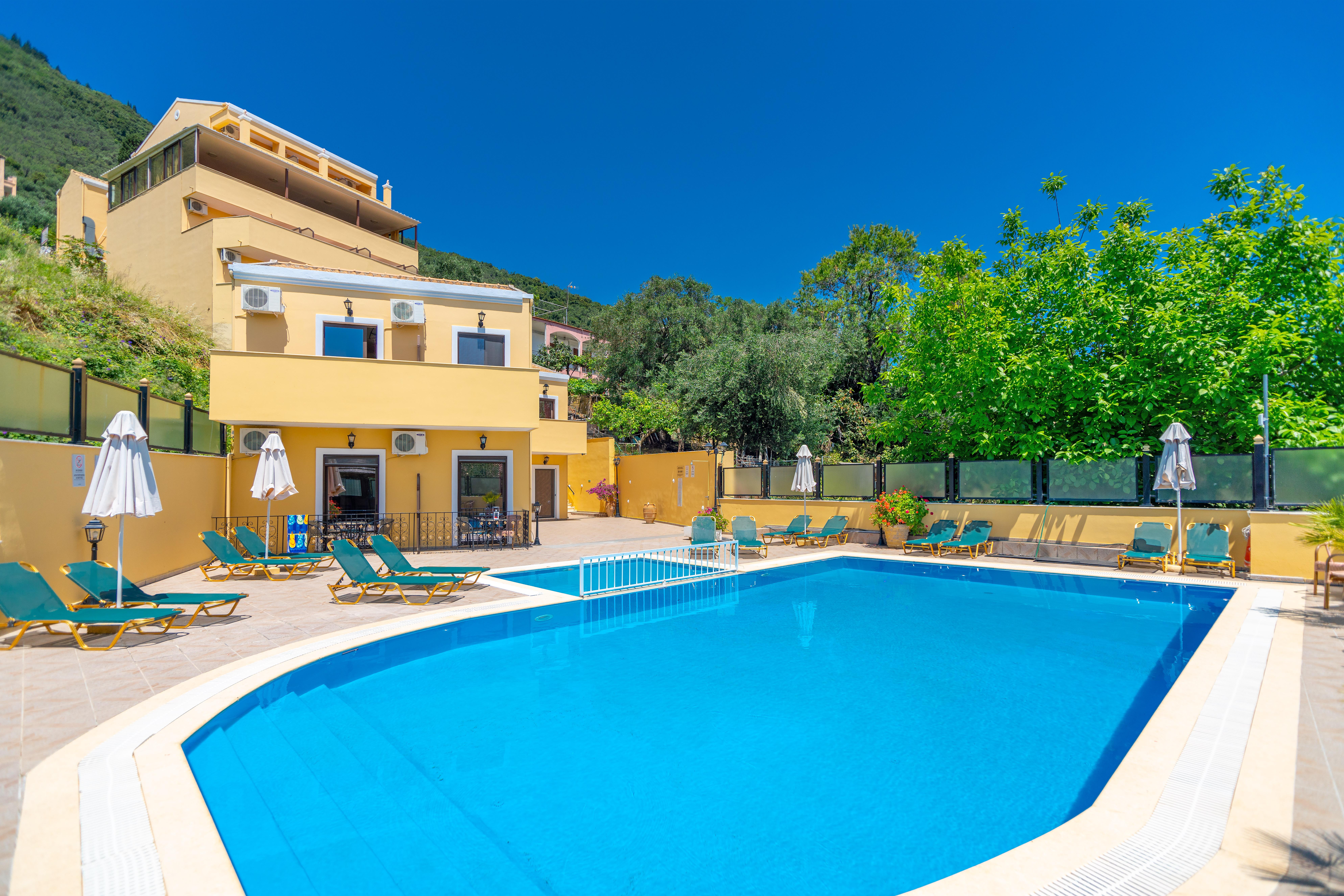 Corfu Secret 3* Pyrgi (Corfu)