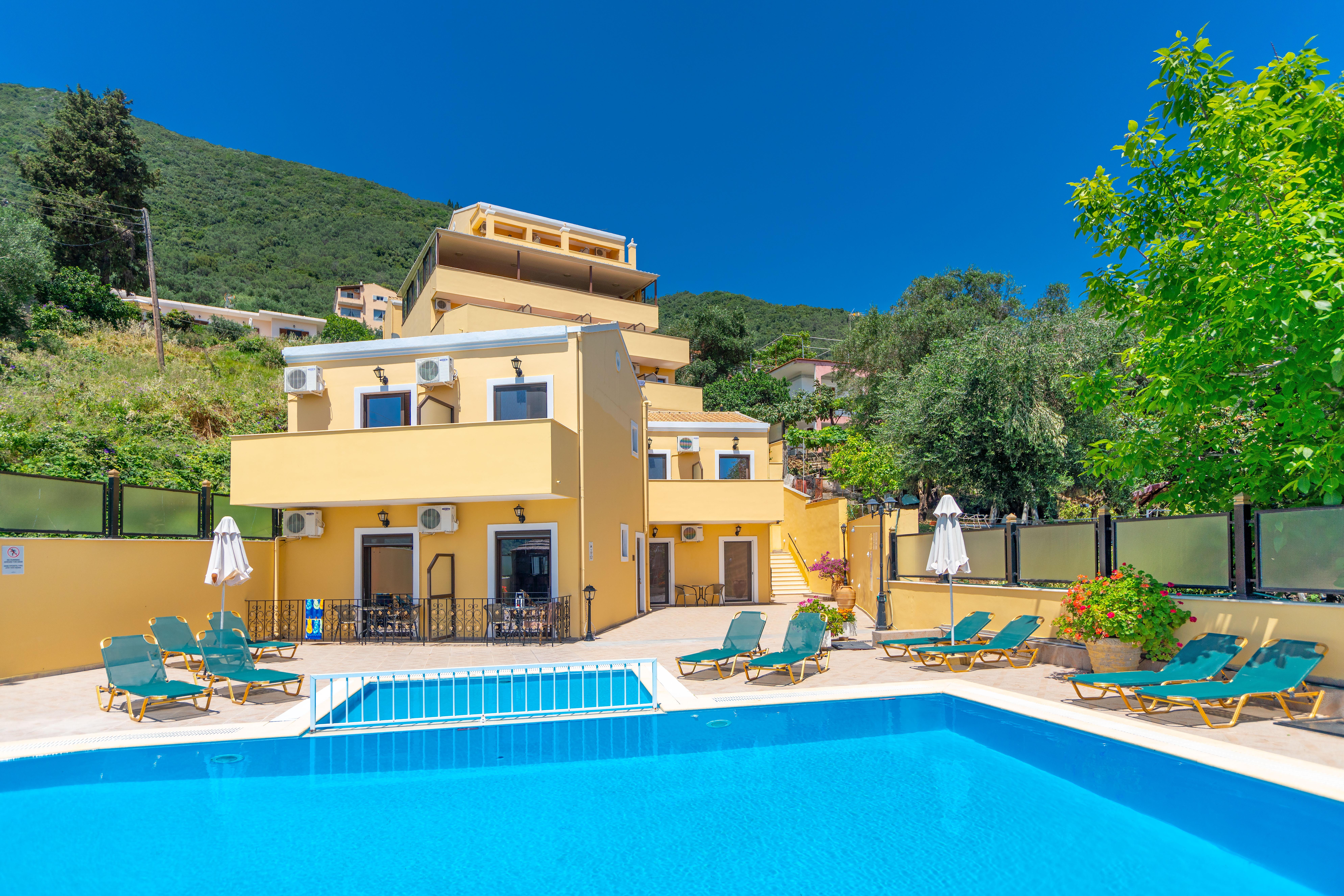 Corfu Secret 3* Pyrgi (Corfu)