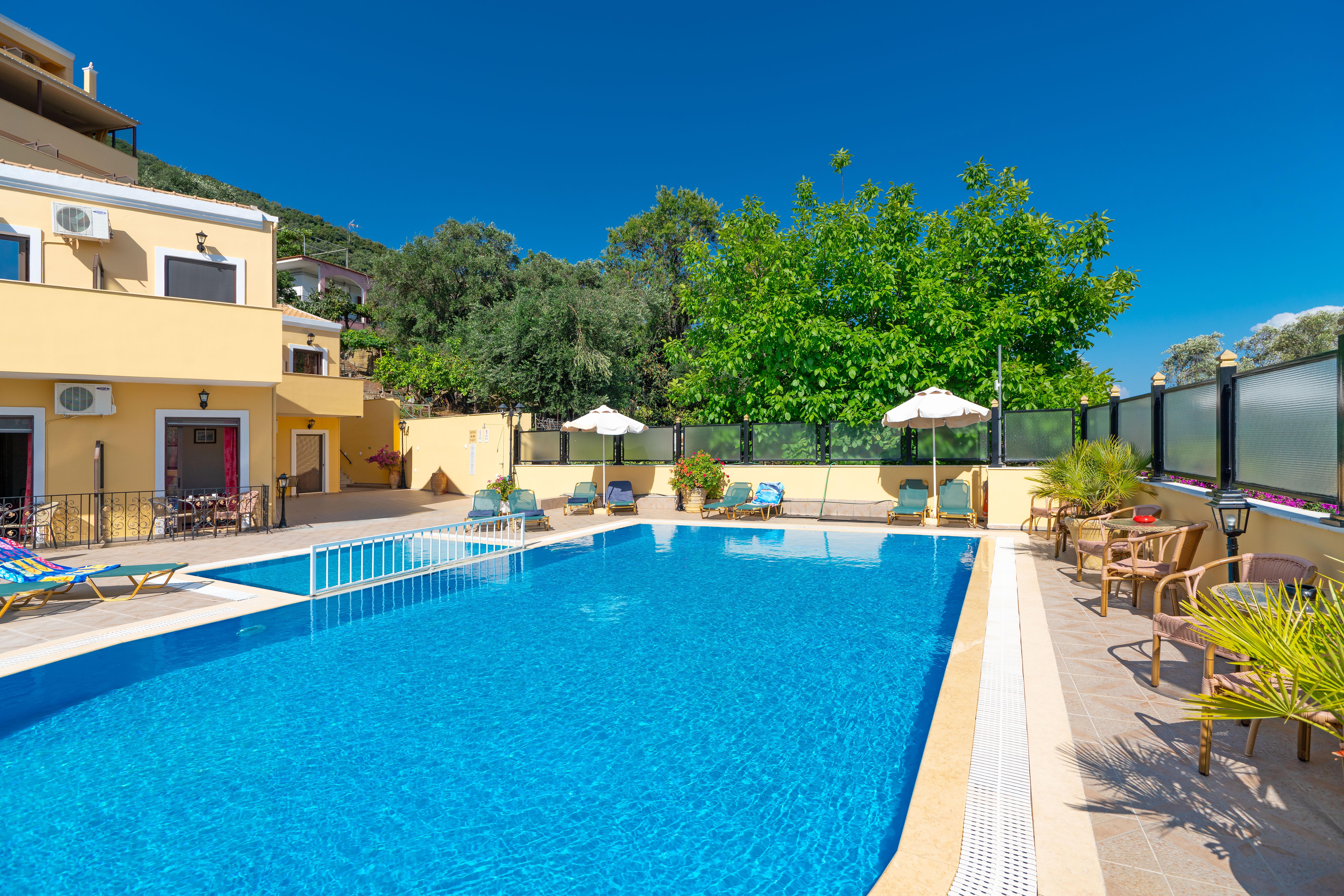 Corfu Secret 3* Pyrgi (Corfu)