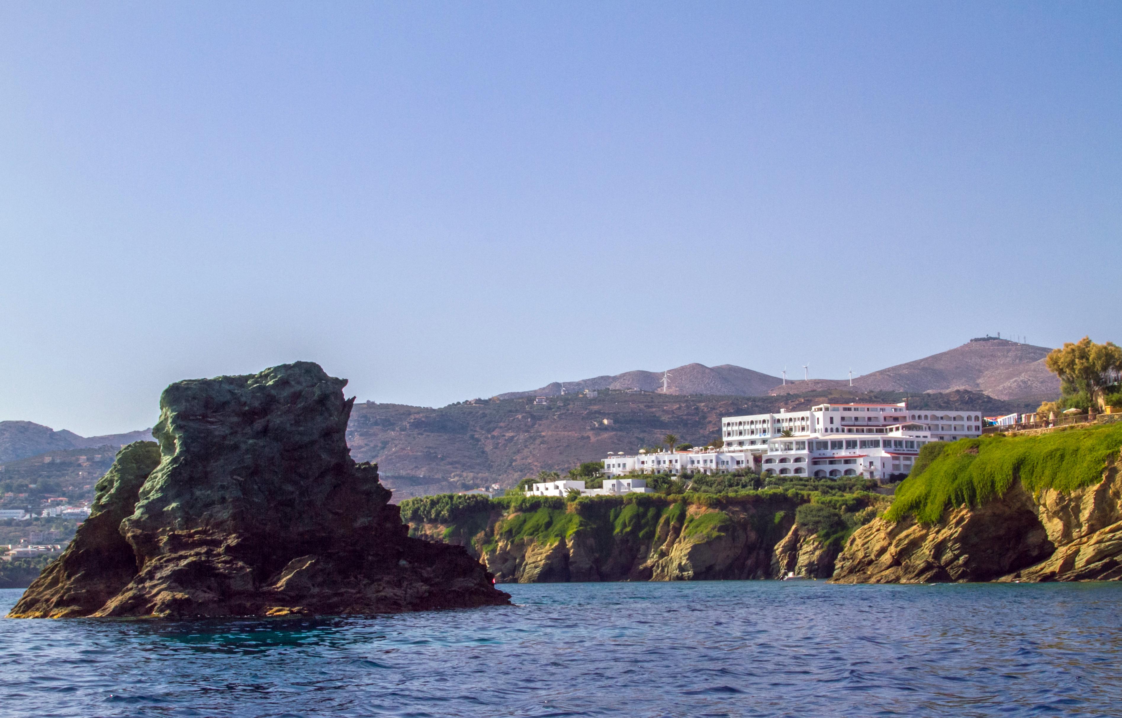 Peninsula & Resort