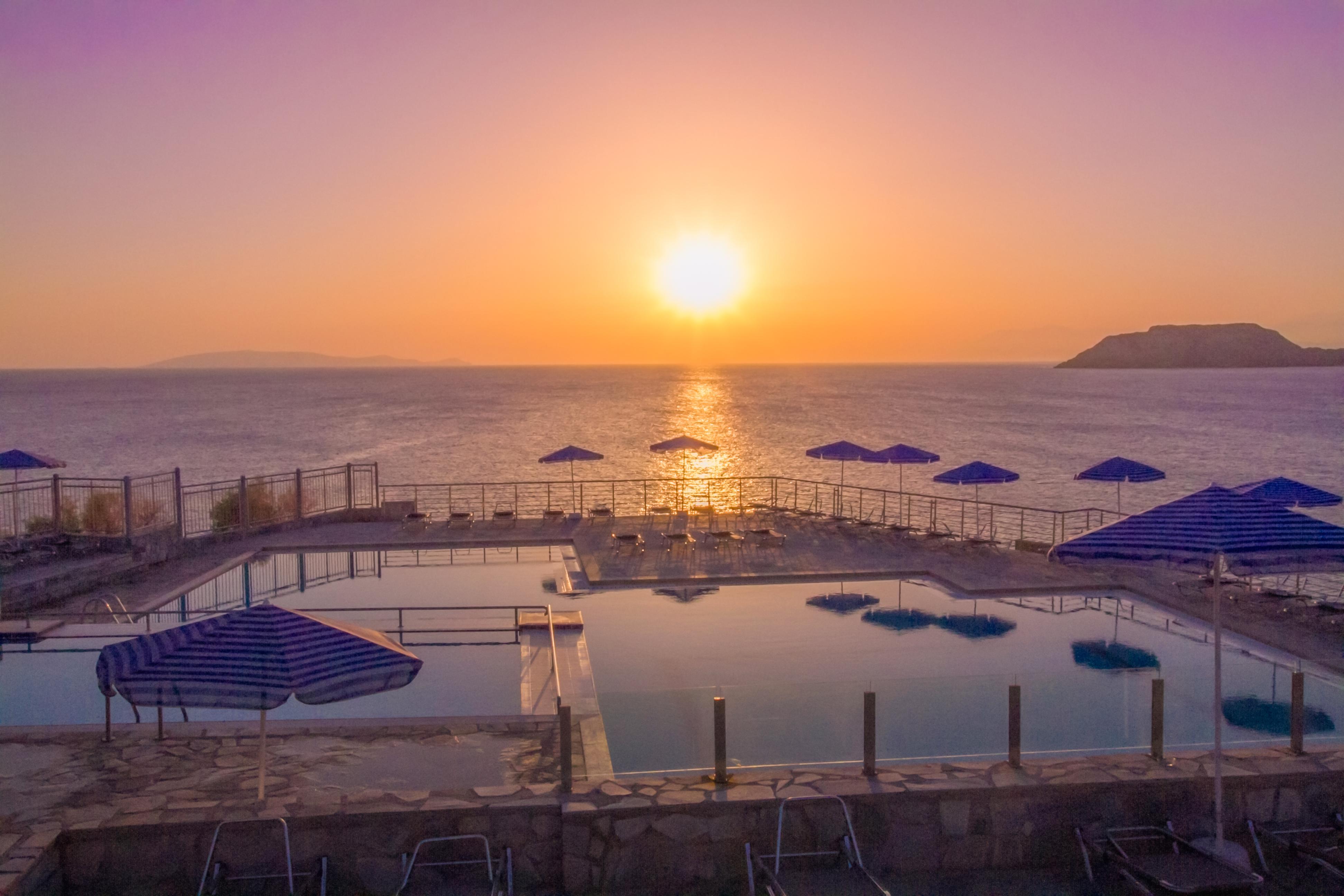 Peninsula & 4* Agia Pelagia (Crete)