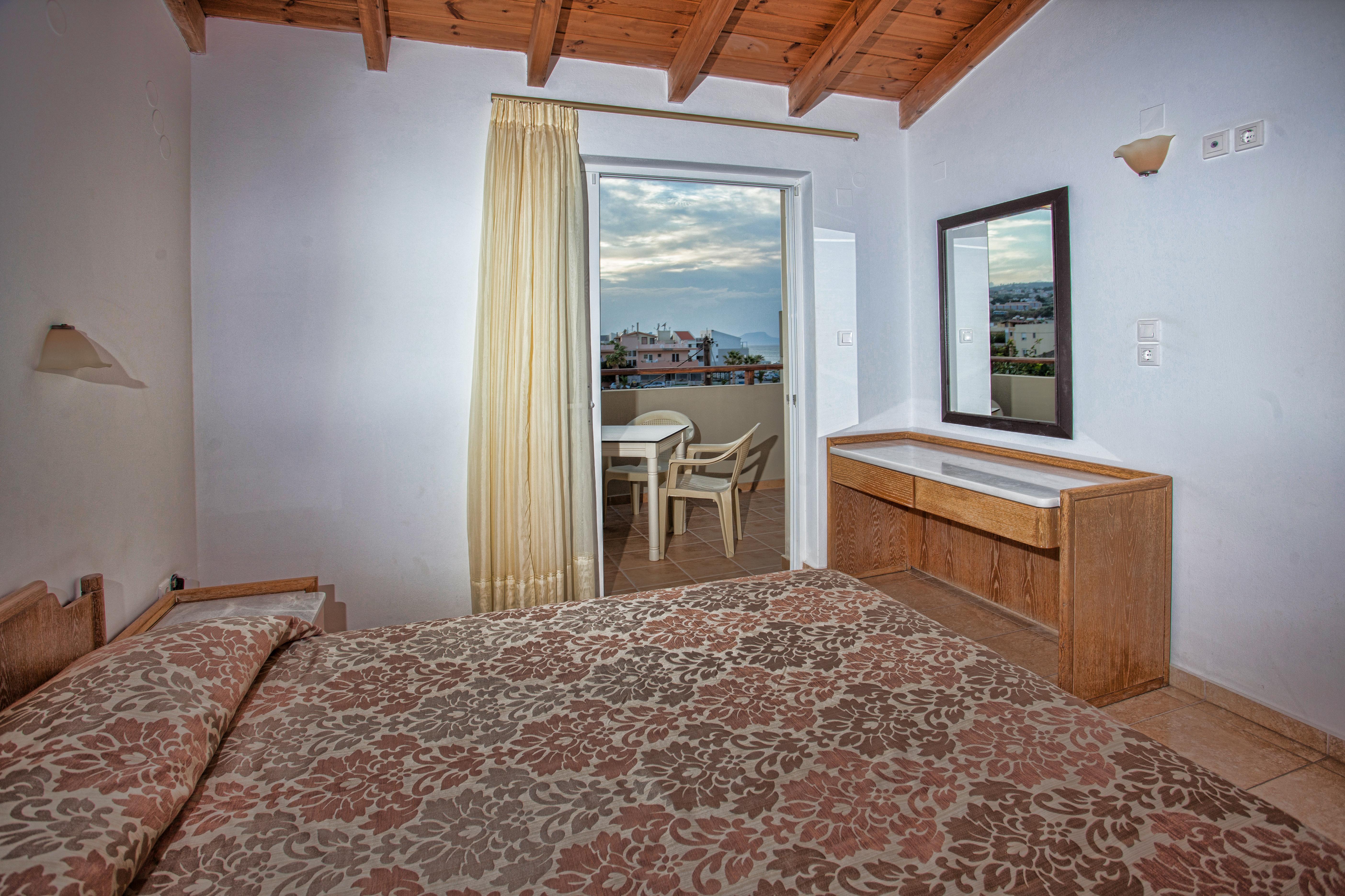 Aparthotel Ilian & Rethymno (Crete)