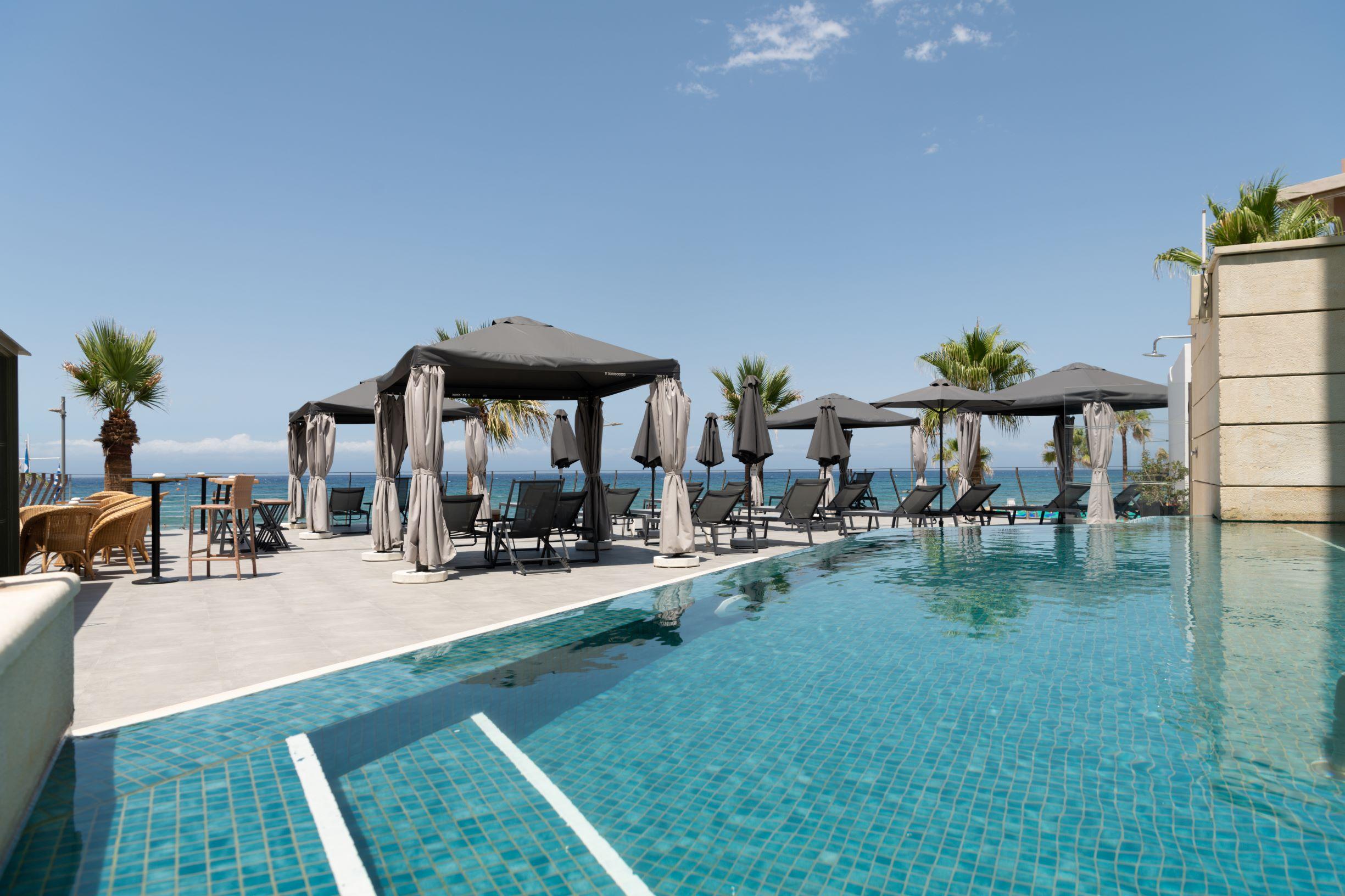Aquila Porto Hotel 5*
