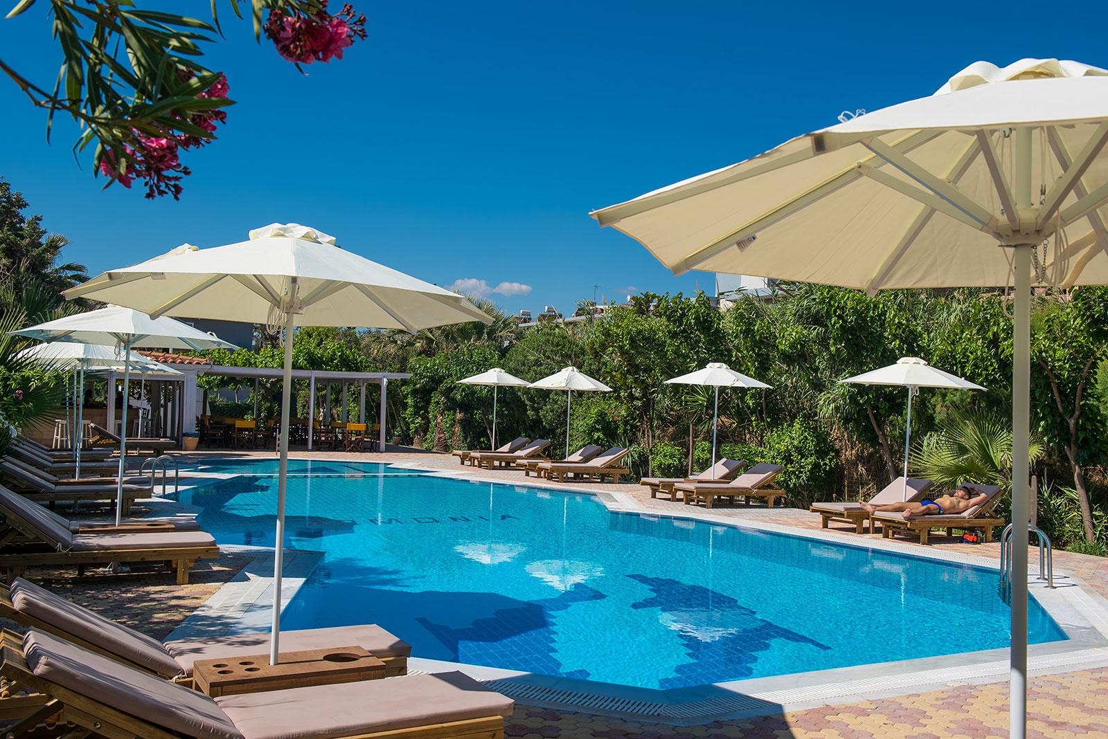 Hotel Enorme Armonia Beach (Adults Only) 4*