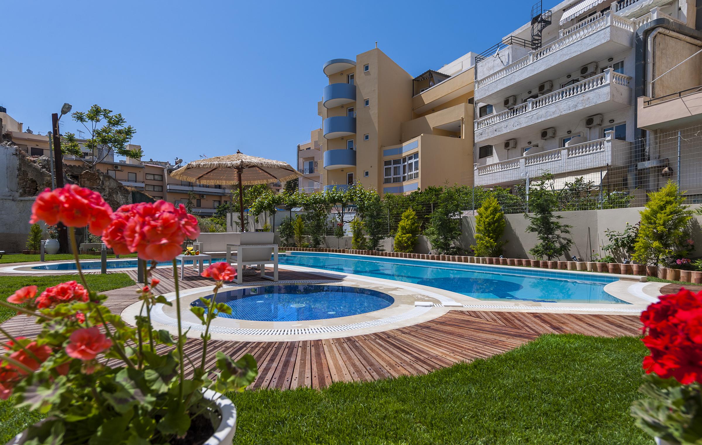 Leonidas & 3* Rethymno (Crete)