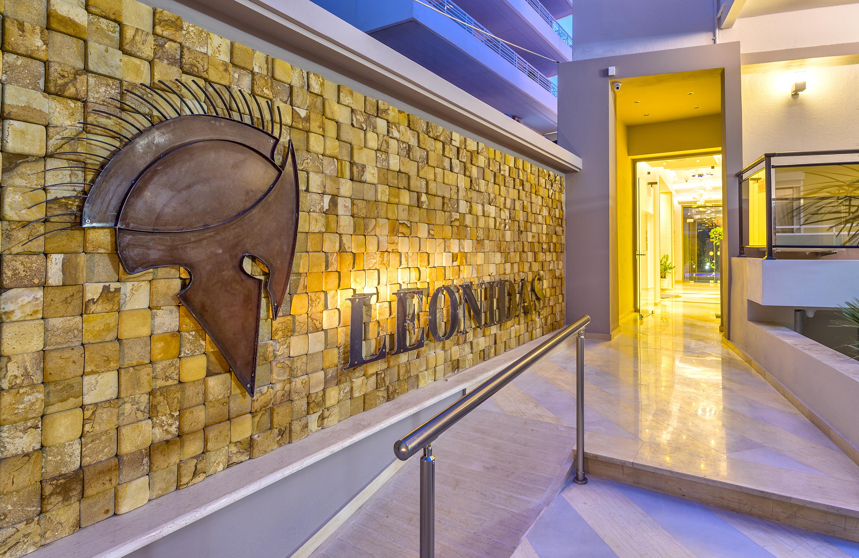 Leonidas &