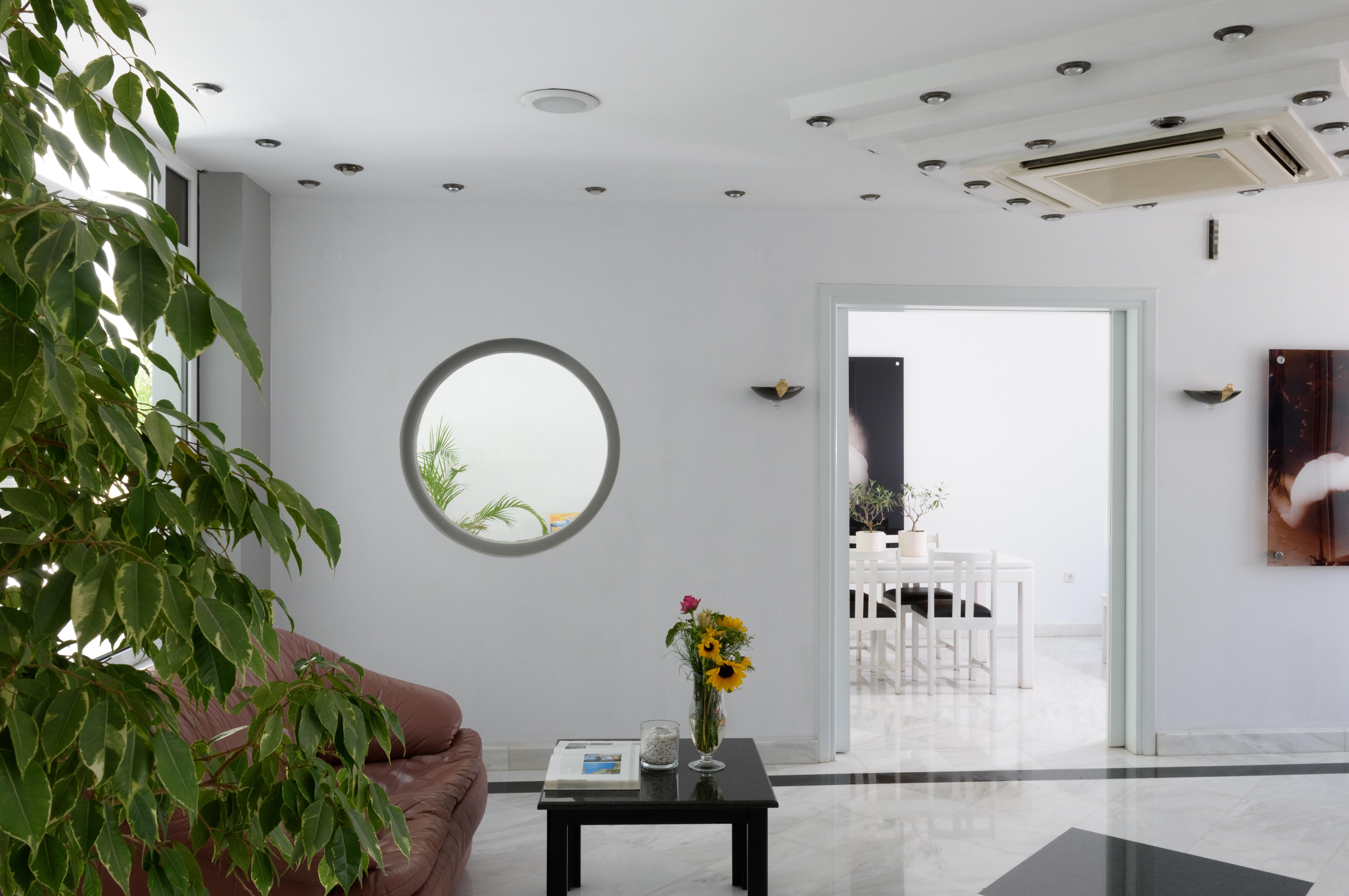 Aparthotel Alantha 2*