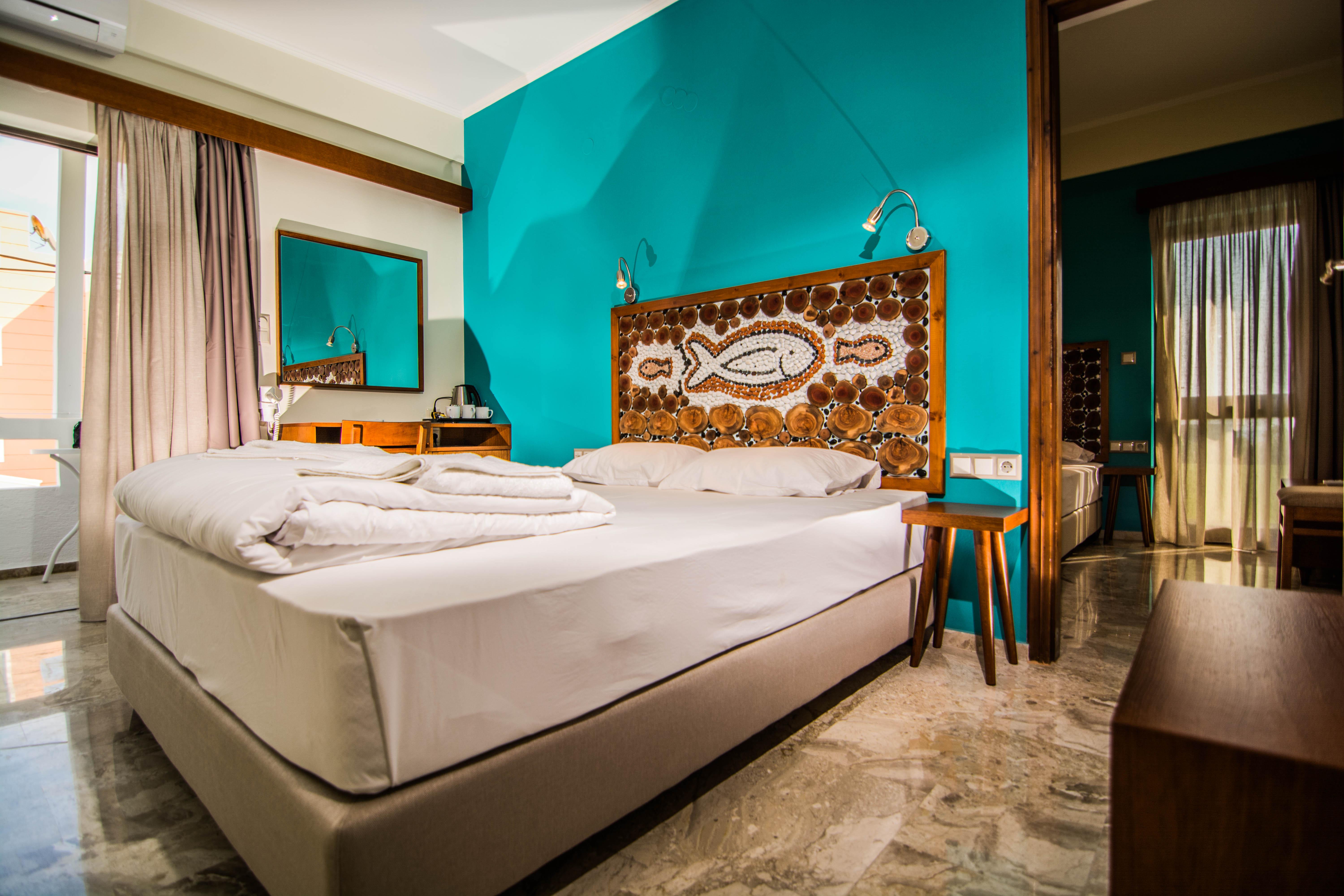 Aris Boutique Hotel 3*