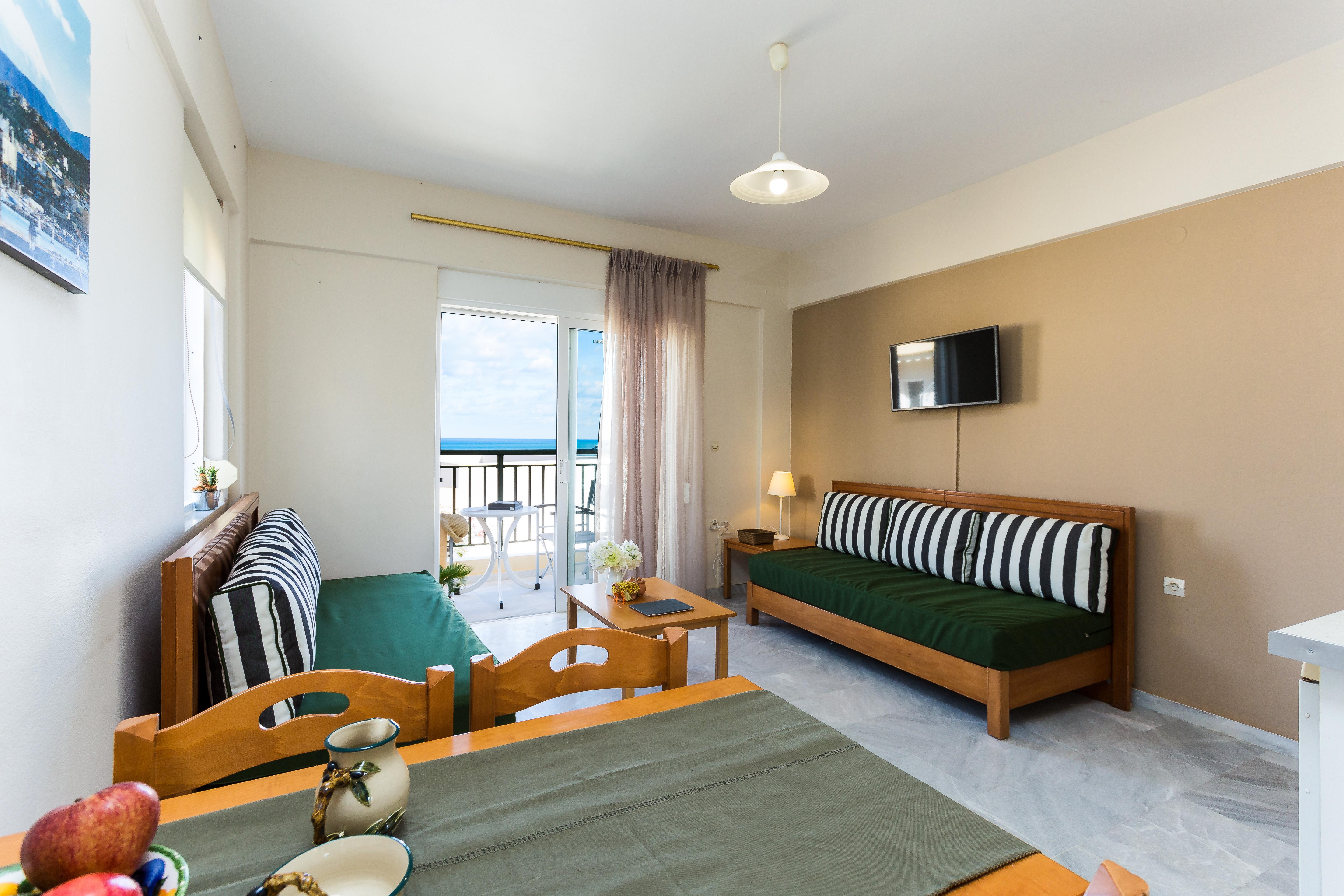 Radamanthy's Aparthotel 2*