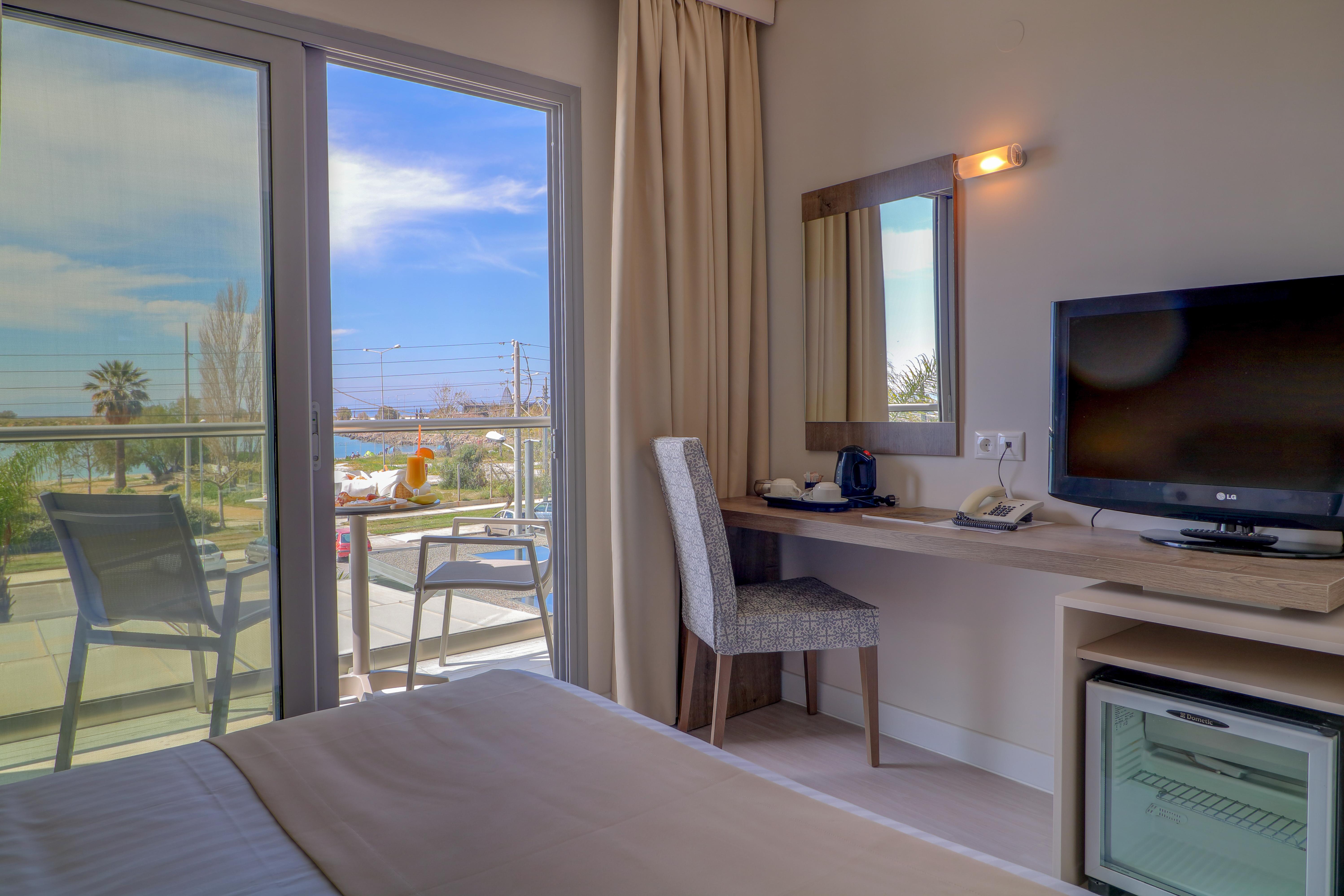 Palace Glyfada Hotel 4*