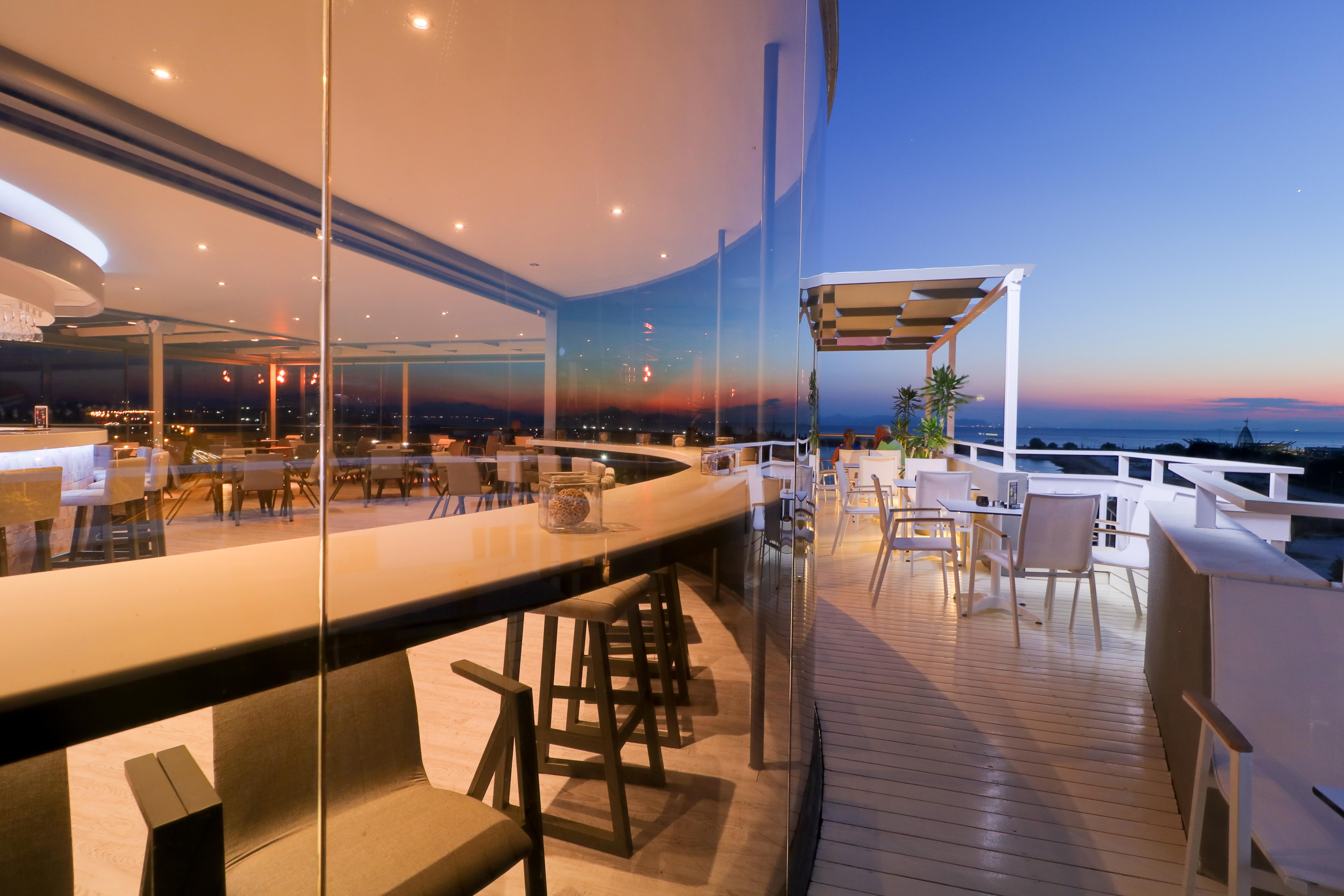 Palace Glyfada Hotel 4*