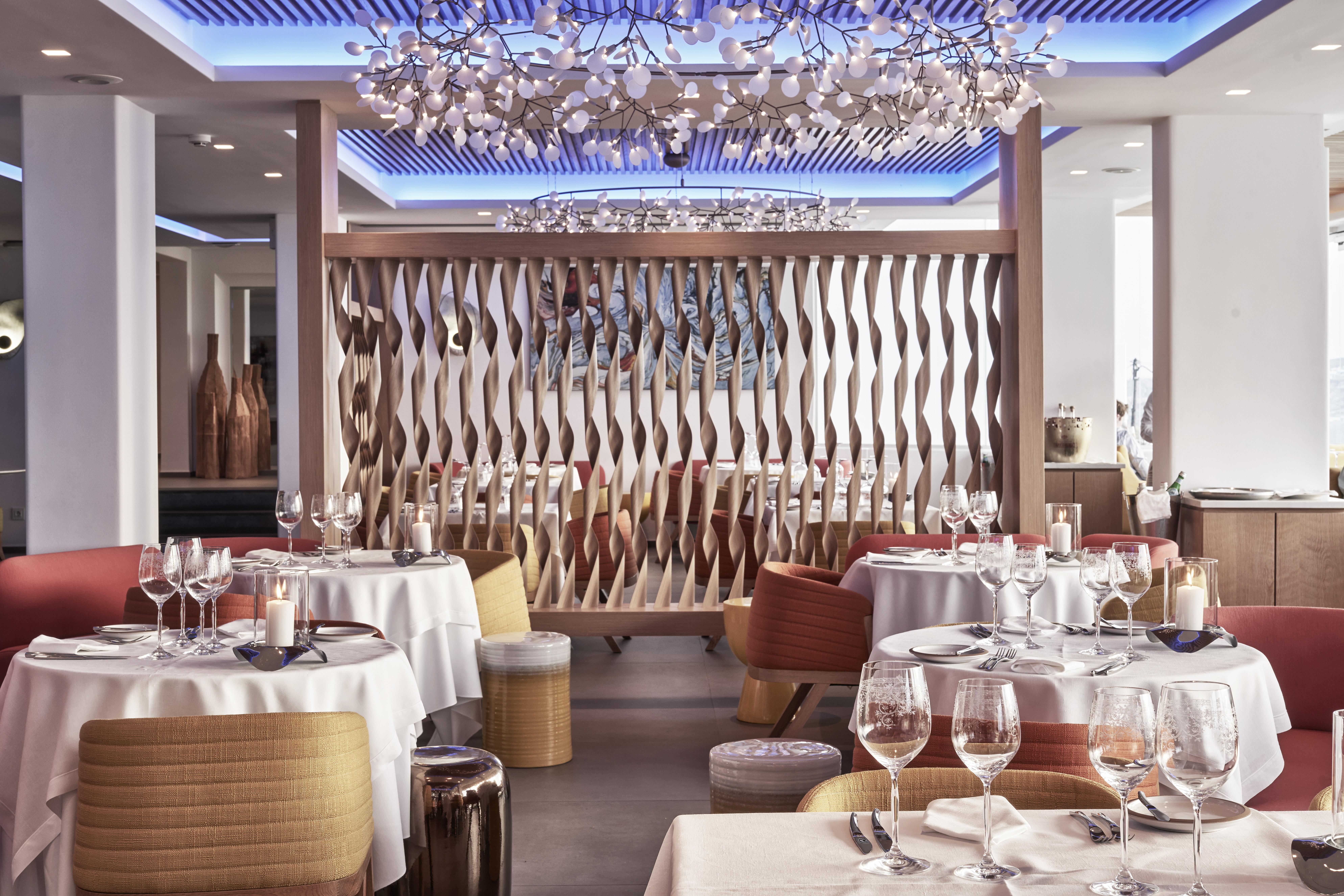 Myconian Korali Relais & Chateaux Hotel 5*