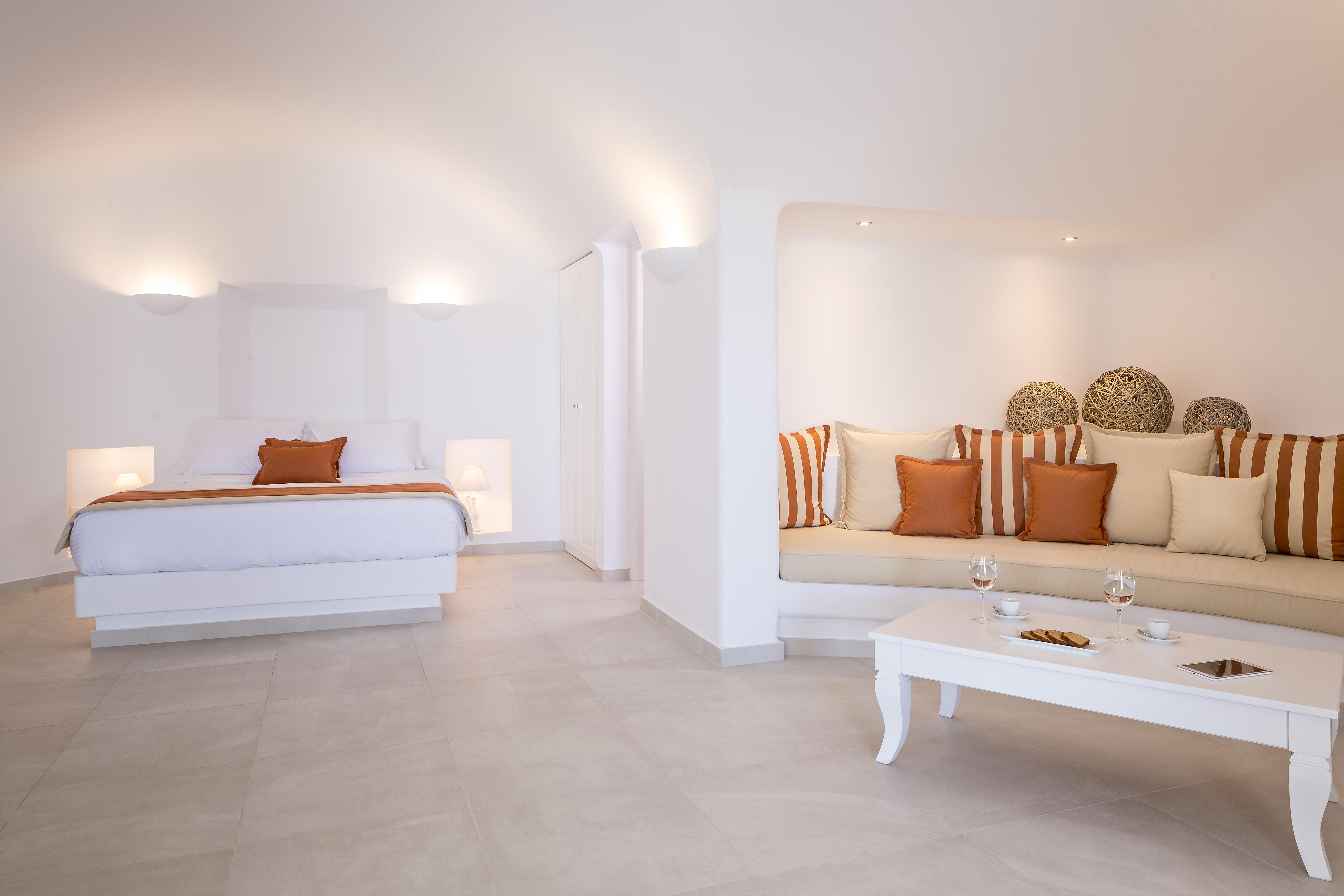 Amber Light Hotel 4*