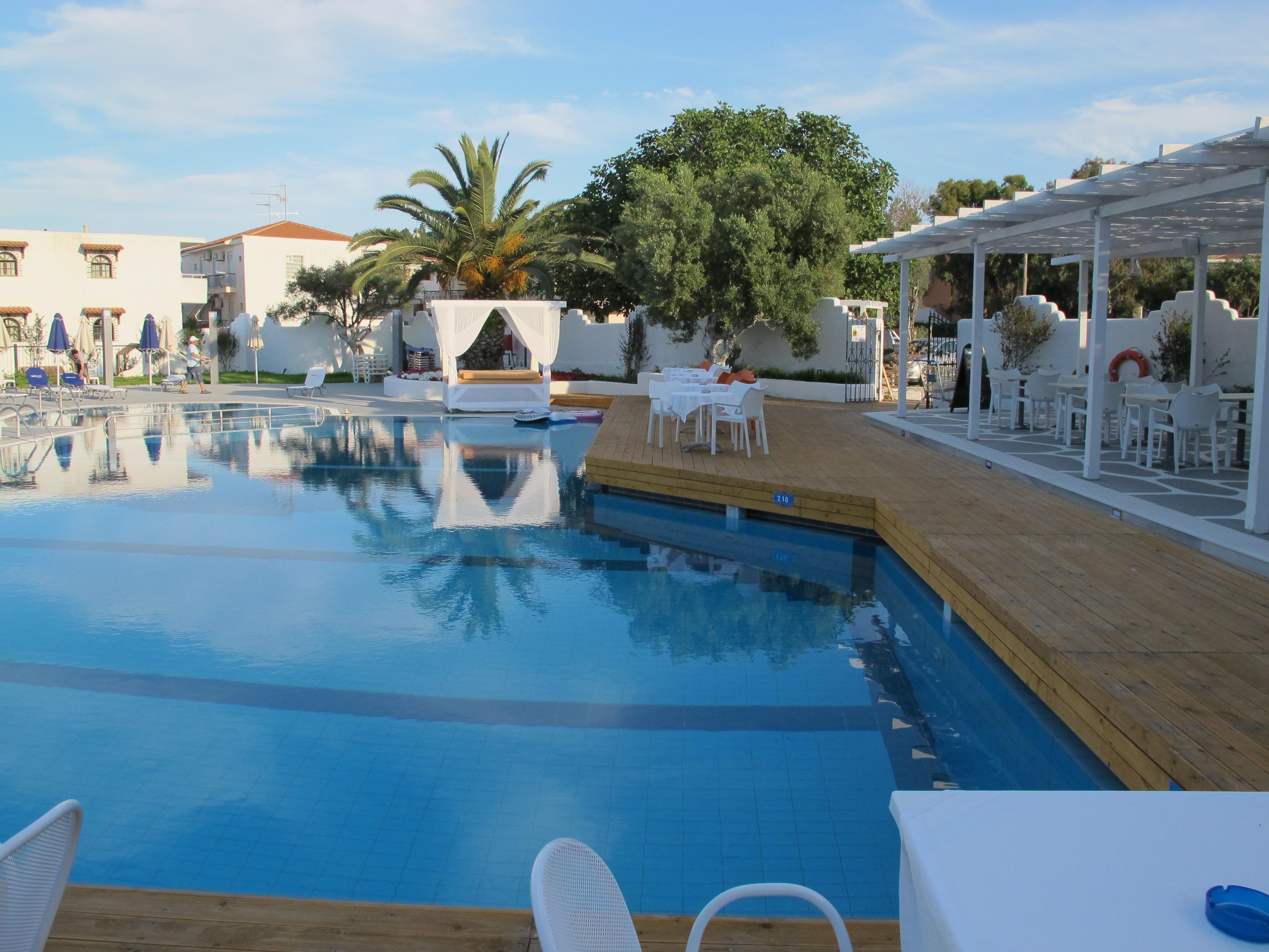 Ioli Village Aparthotel 3*