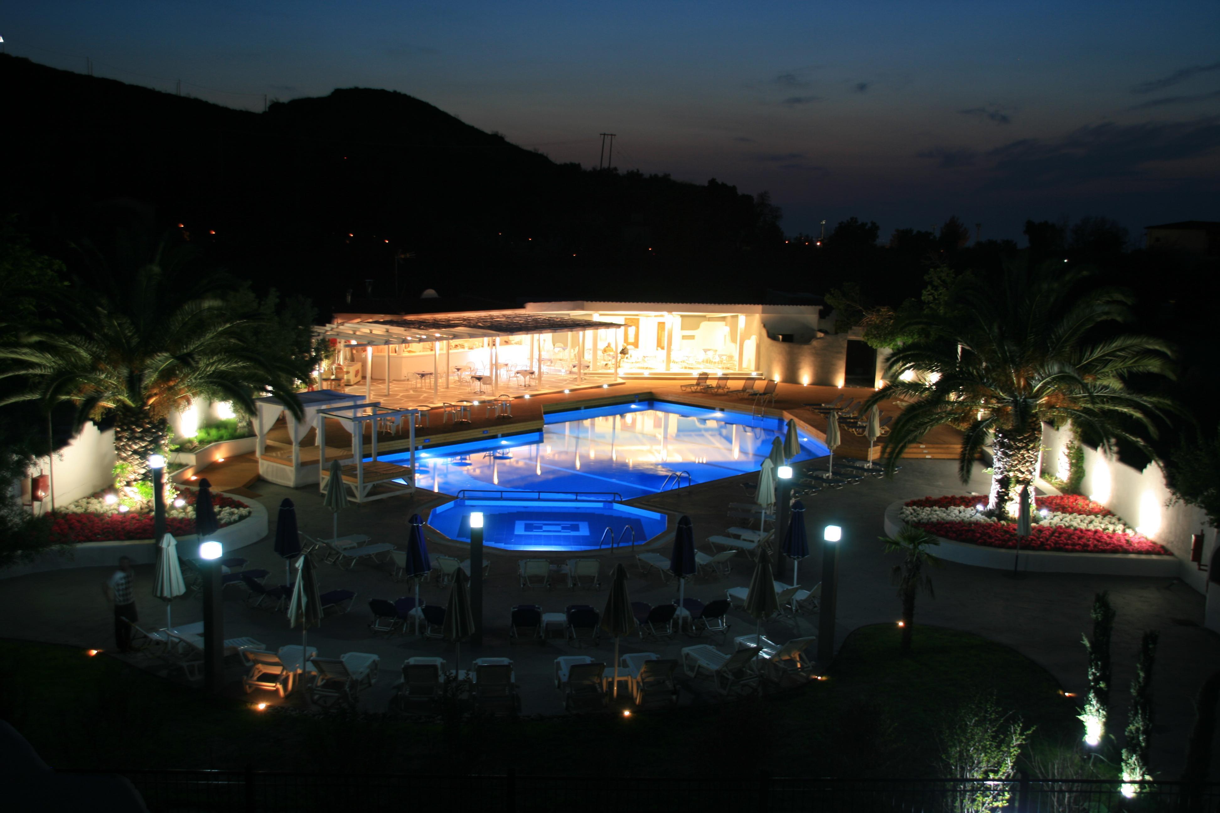 Aparthotel Ioli Village 3*