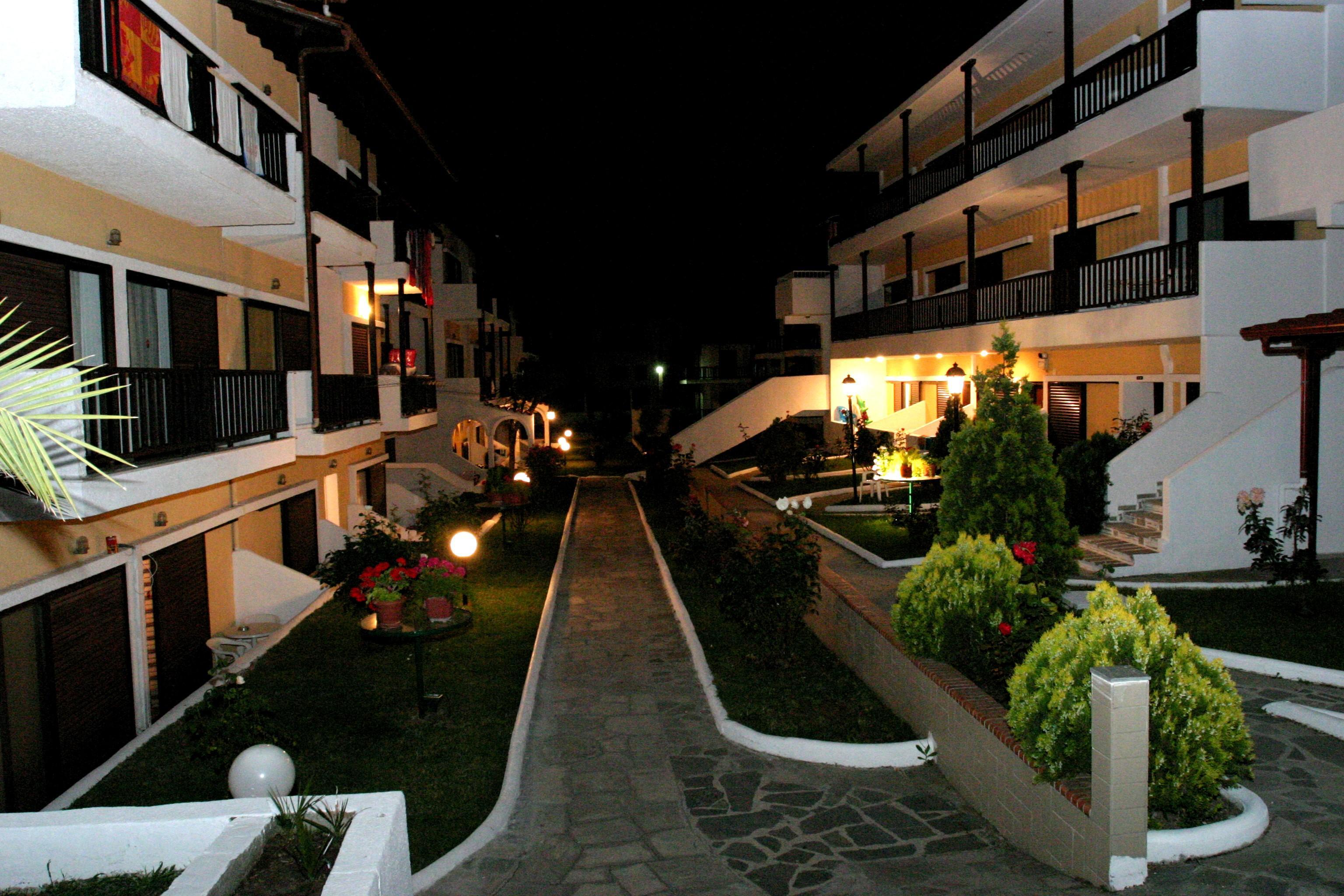 Ioli Village Aparthotel
