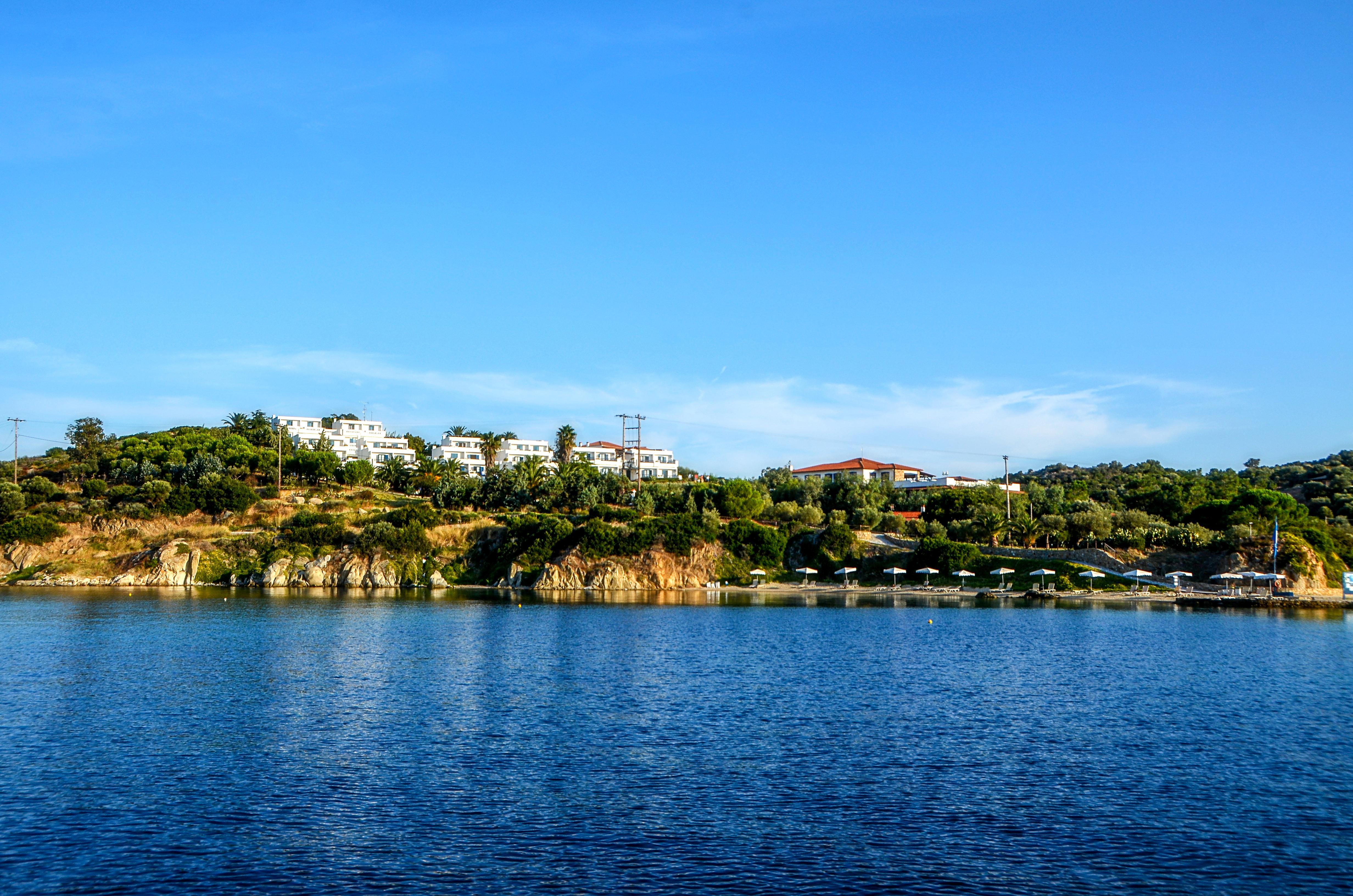 Agionissi 4*