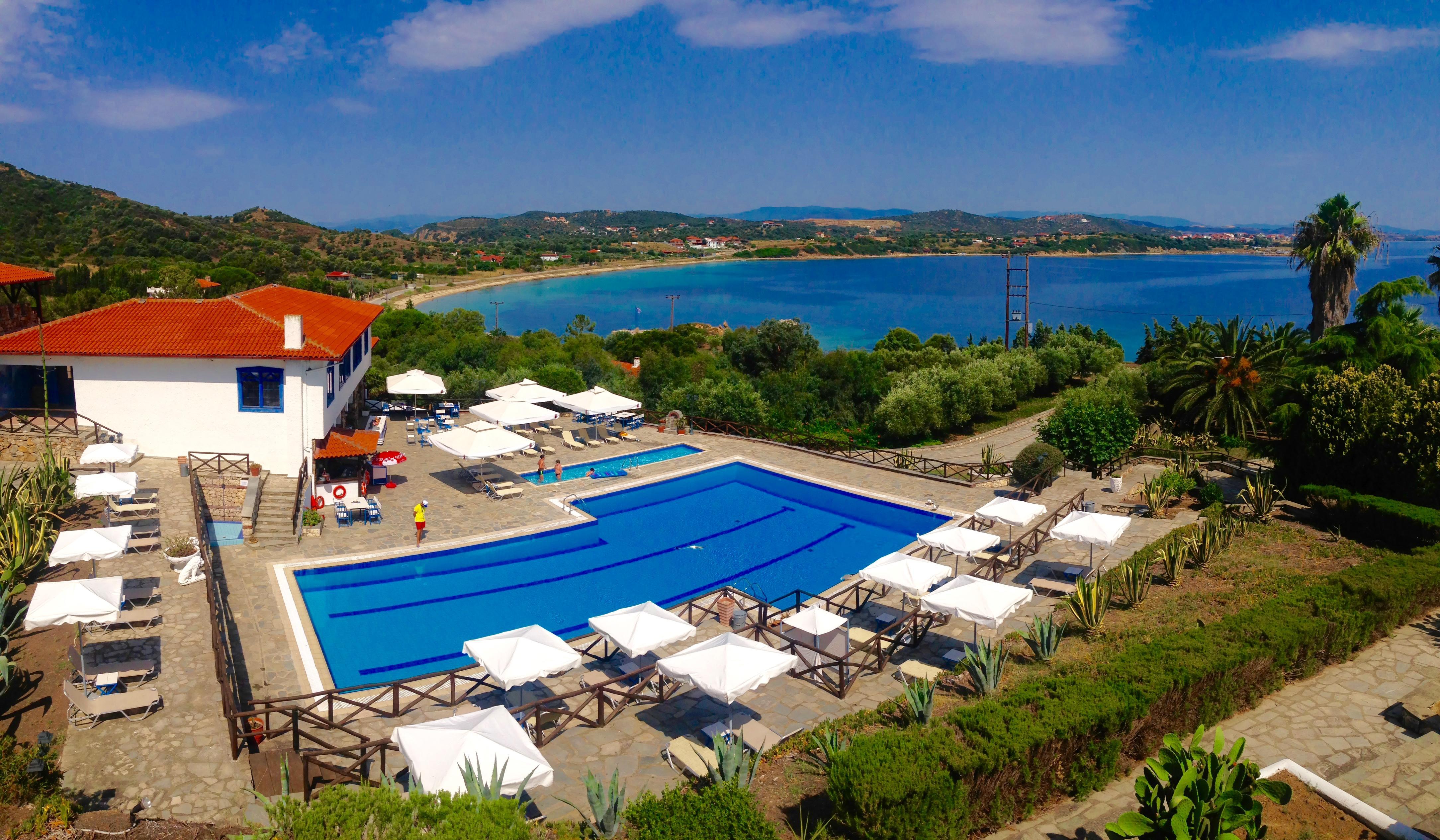 Agionissi Resort 4*