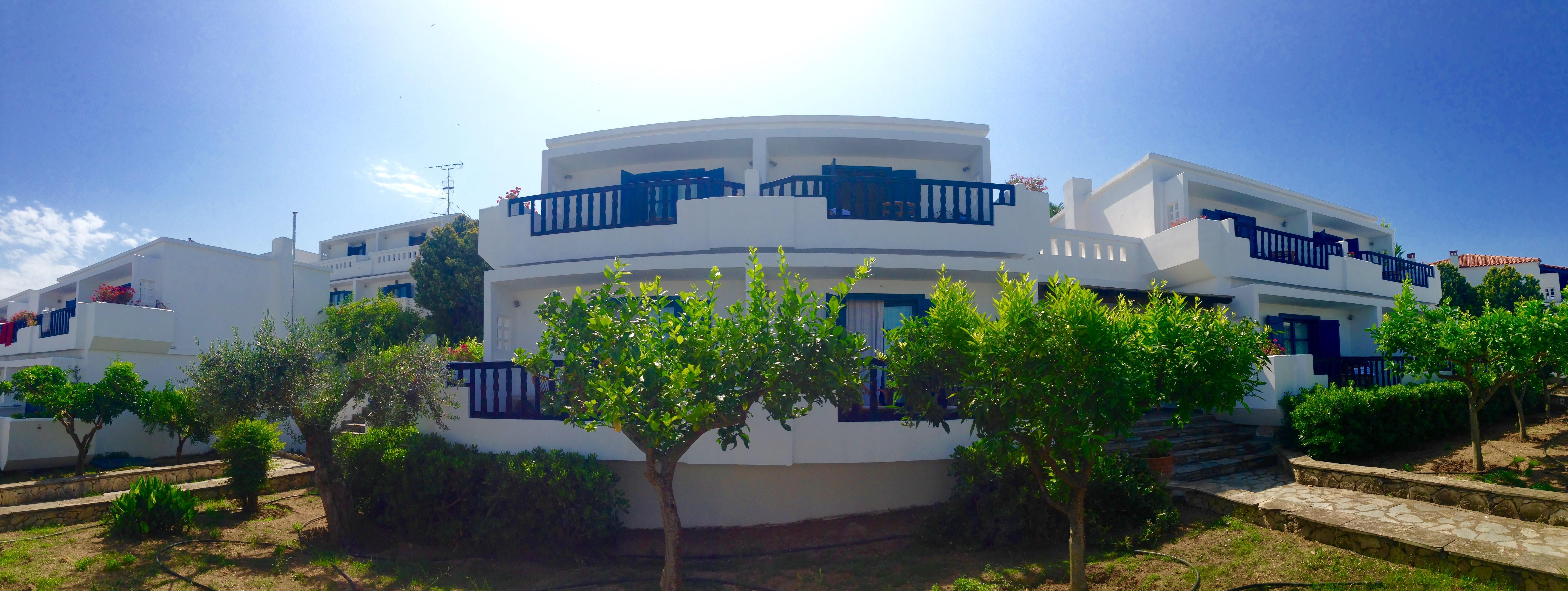 Agionissi 4*