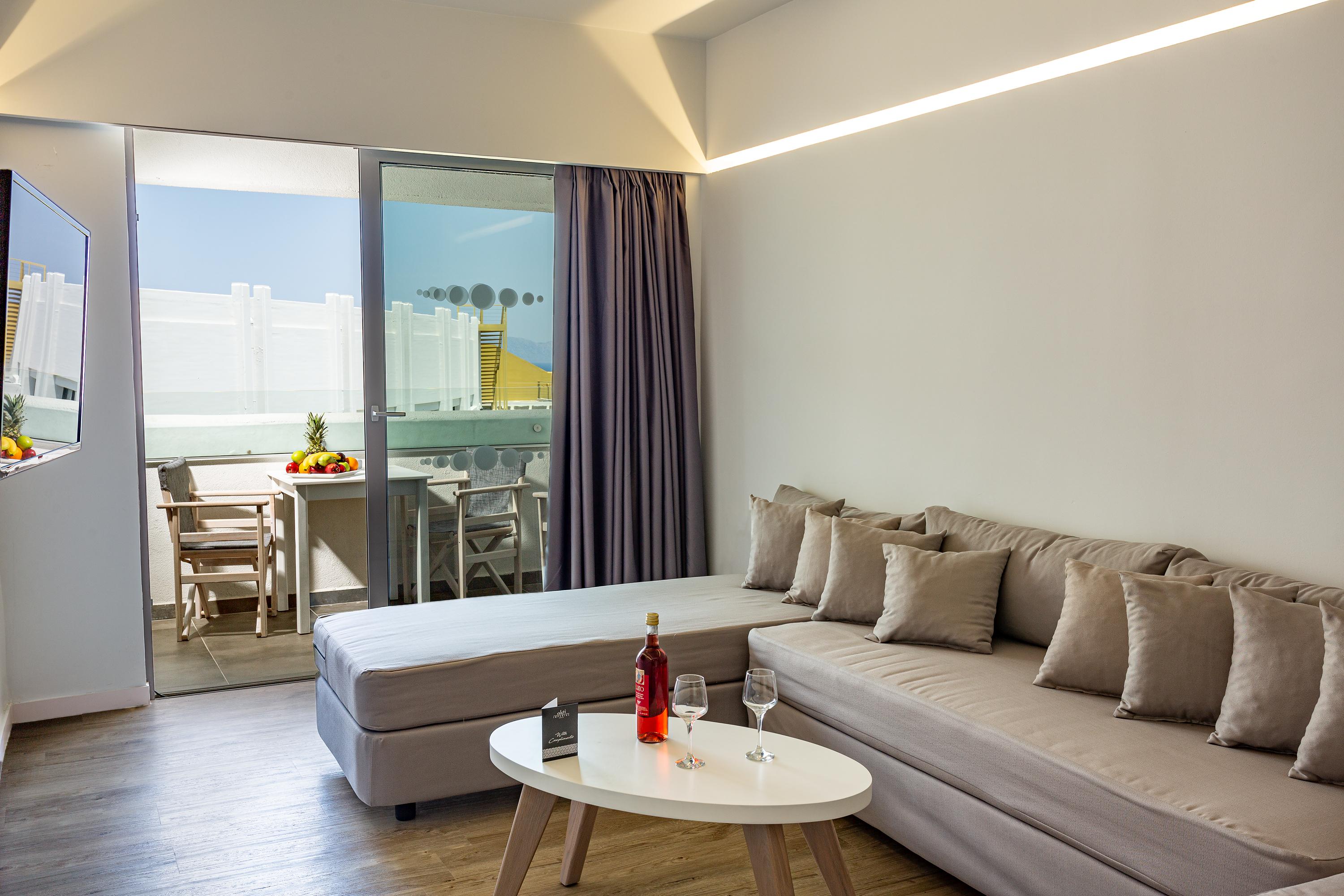 Akti Imperial Deluxe & Dolce By Wyndham 5*