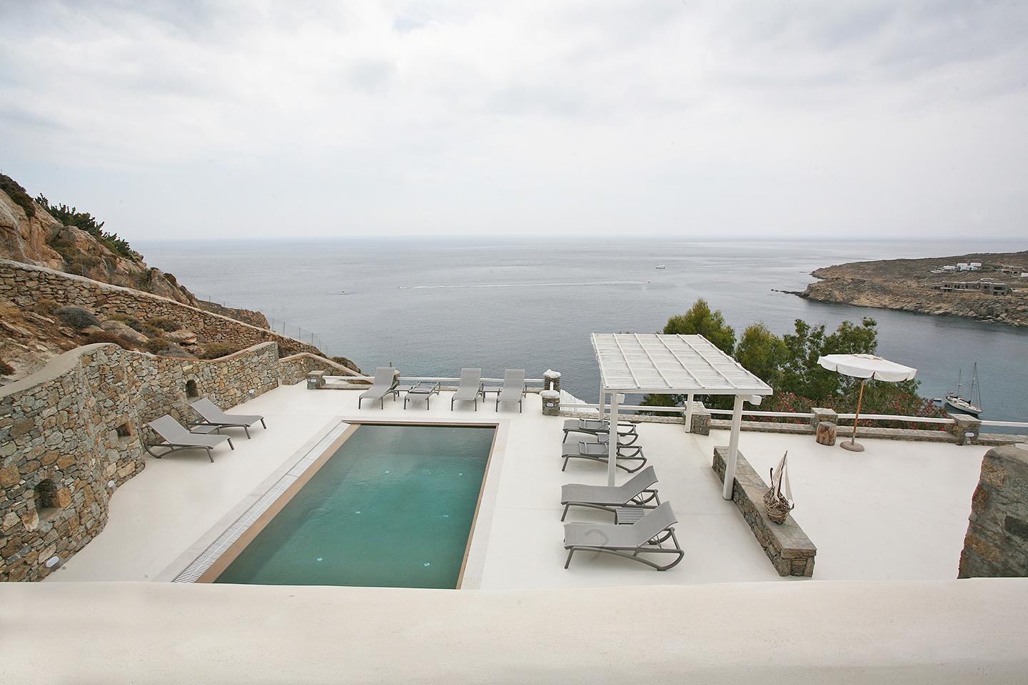 Atlantis 3* Super Paradise Beach (Mykonos)