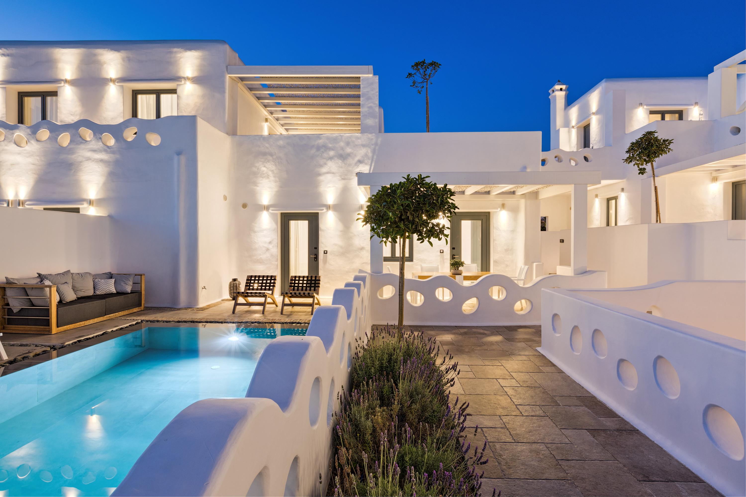 Portes & Mykonos Hotel 4*