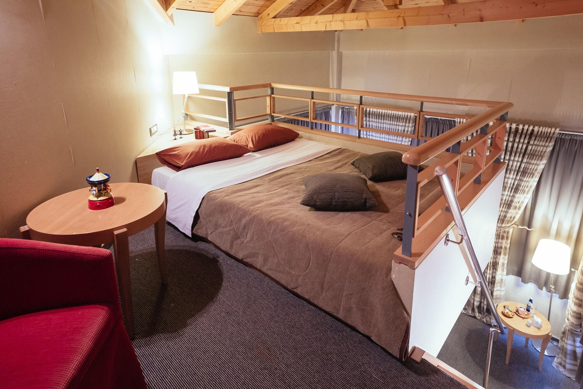 Alexandros Boutique Hotel 3*