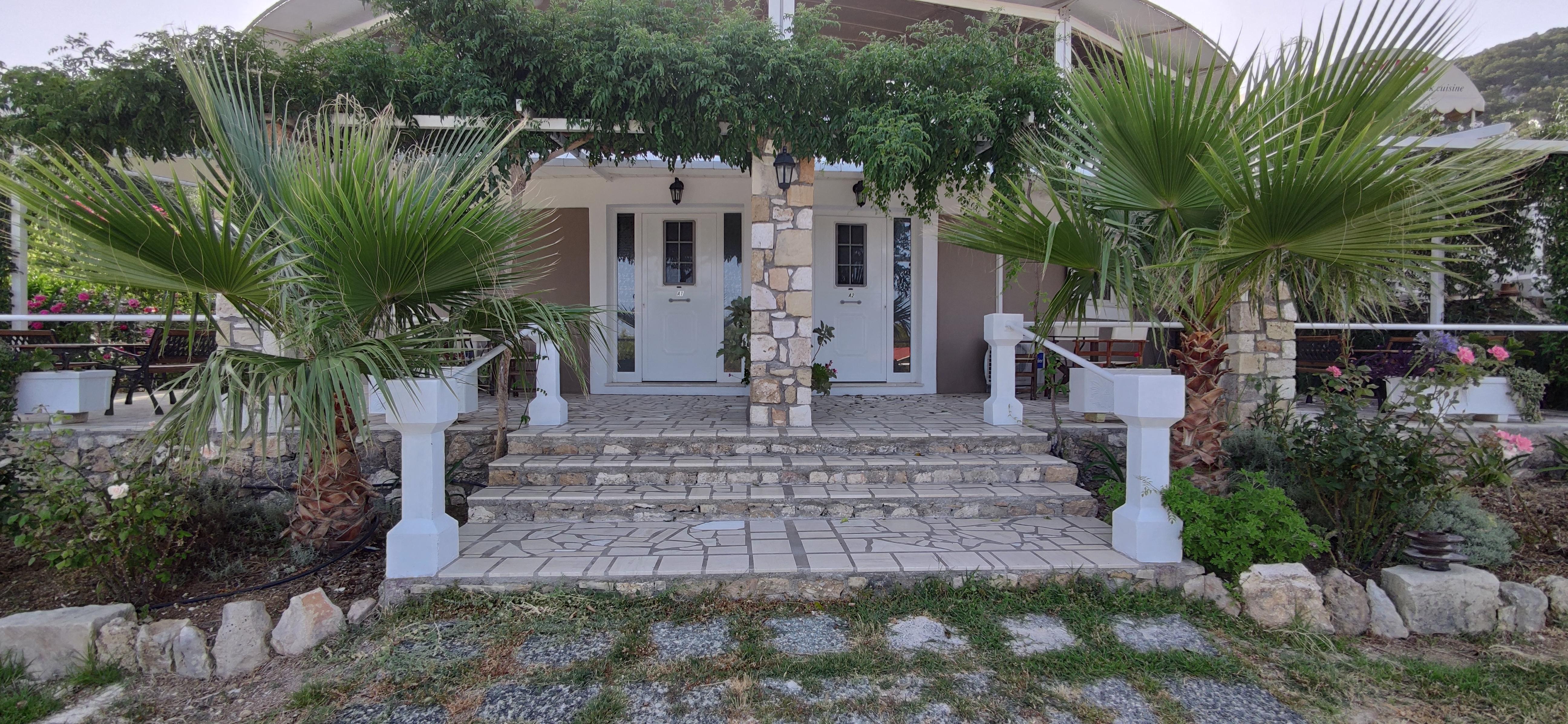 Oskars & Aparthotel Lassi (Kefalonia)