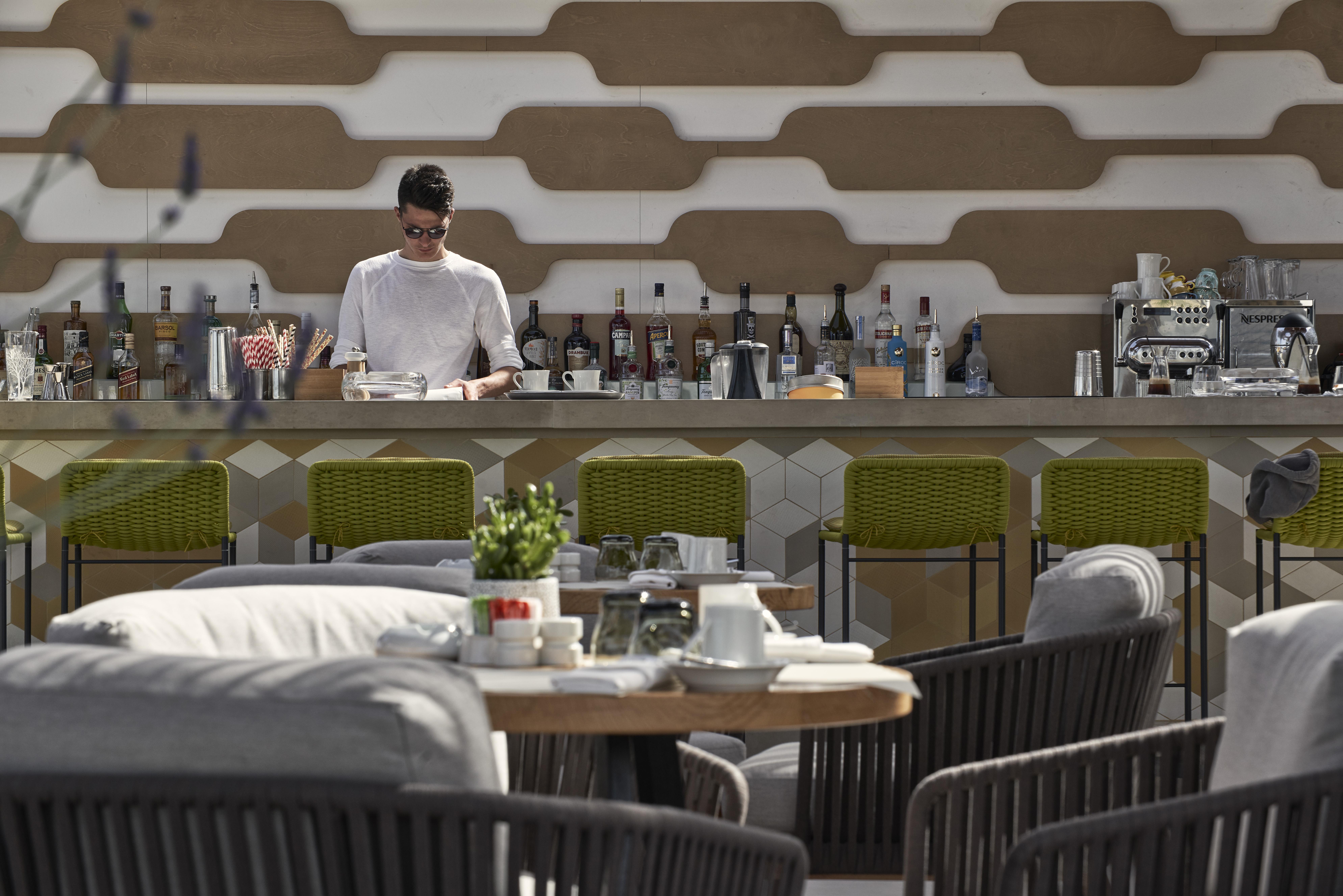 Hotel Myconian Korali Relais & Chateaux 5*