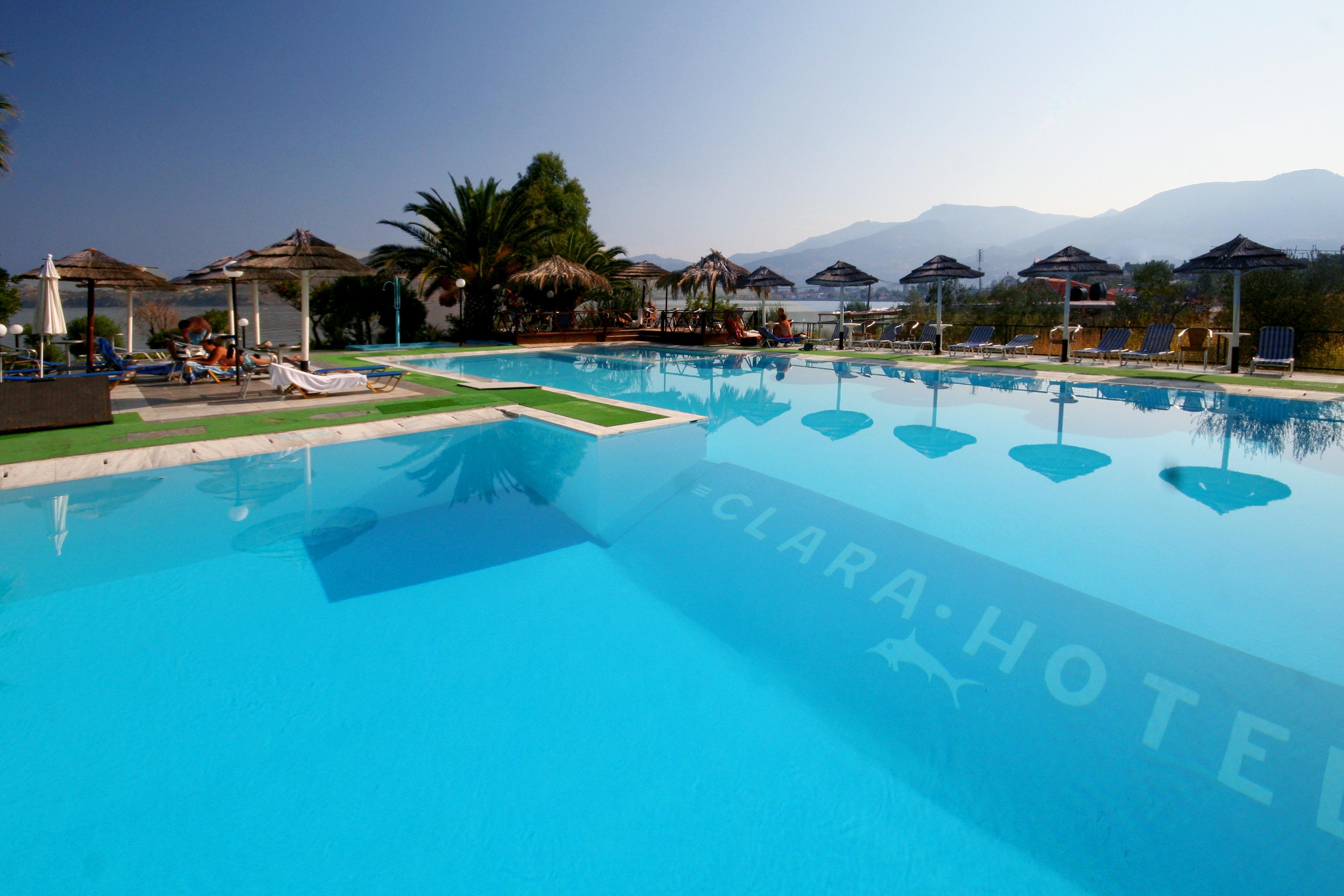 Clara Hotel Petra (Lesbos)