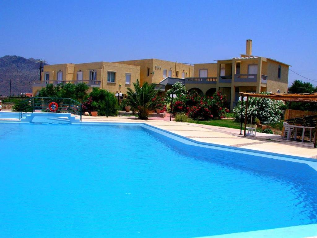 Anthemis Aparthotel 2*