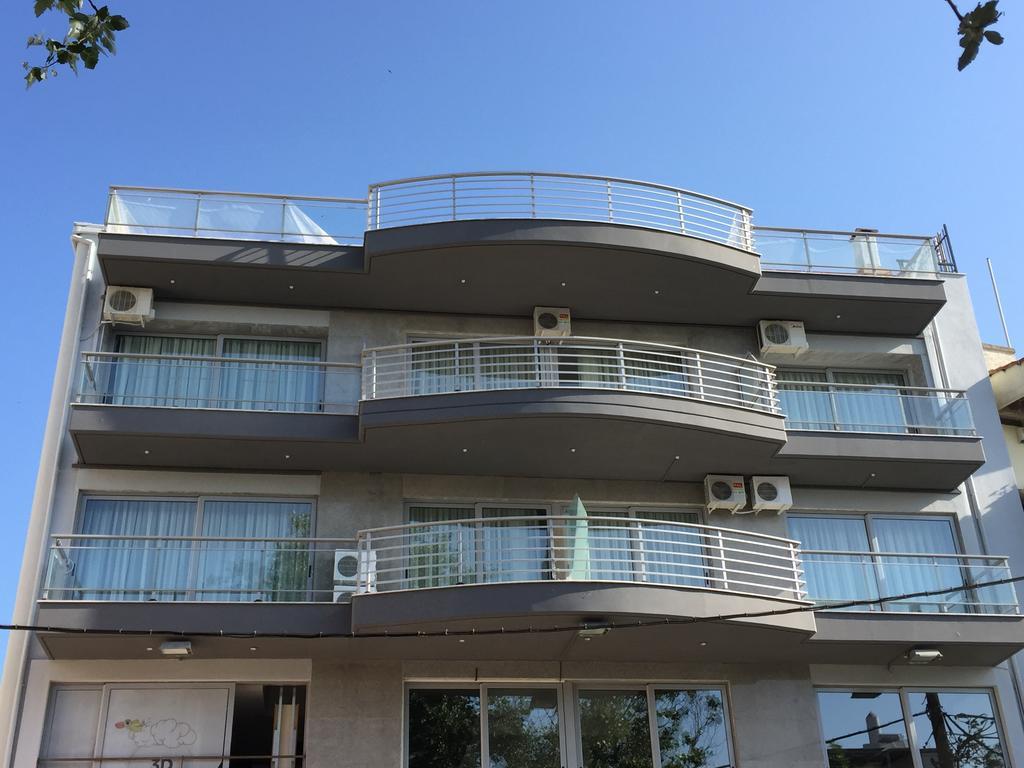 Apartments More Peraia (Thessaloniki)